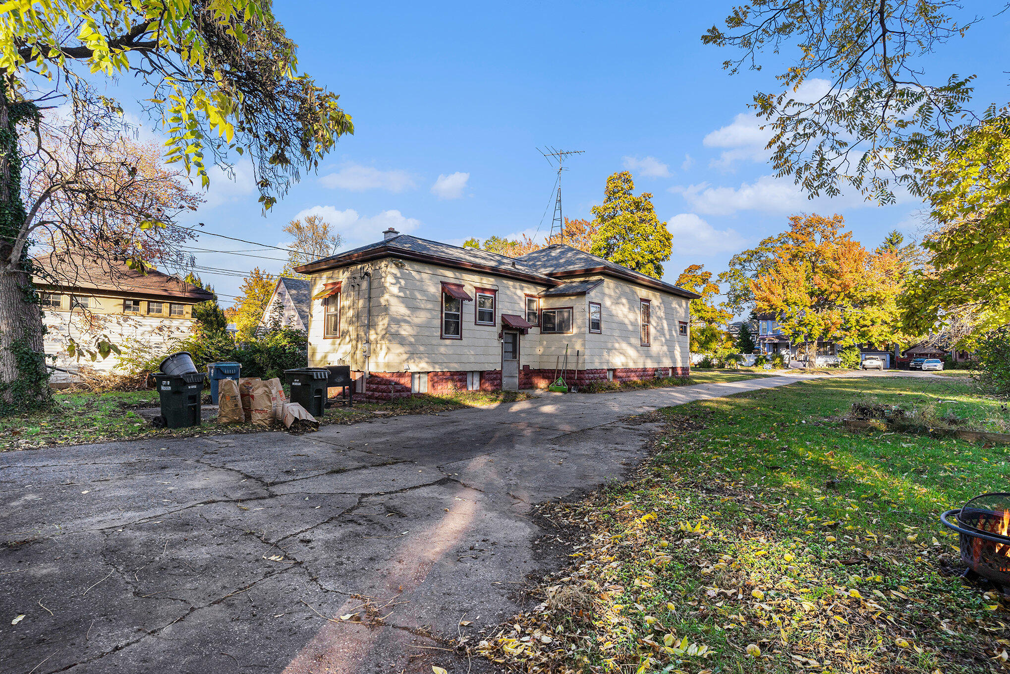 1759 Jefferson Street