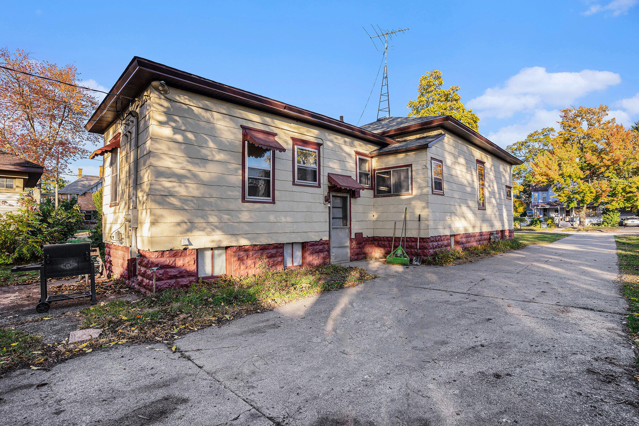 1759 Jefferson Street