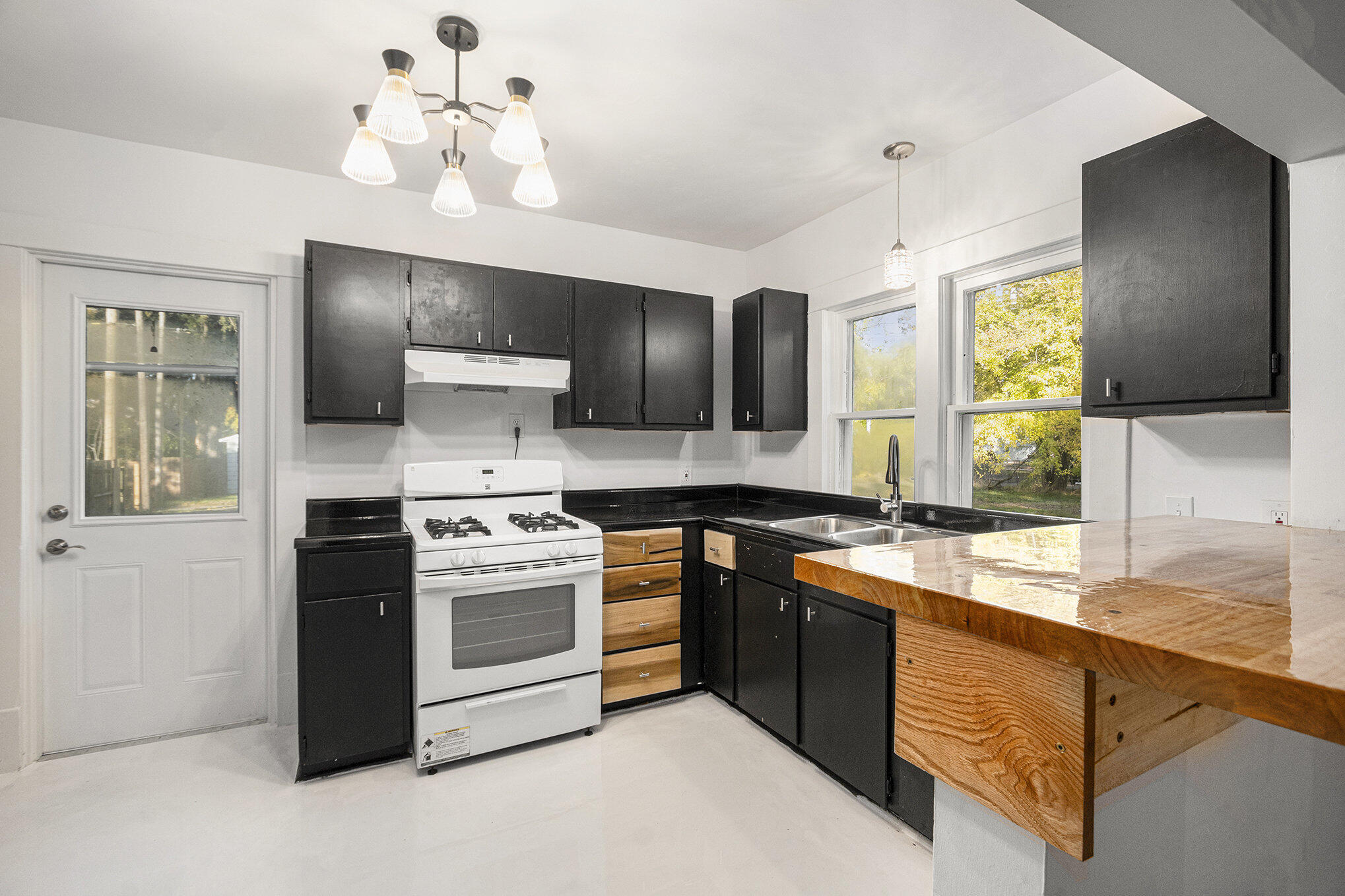 1775 McIlwraith Street