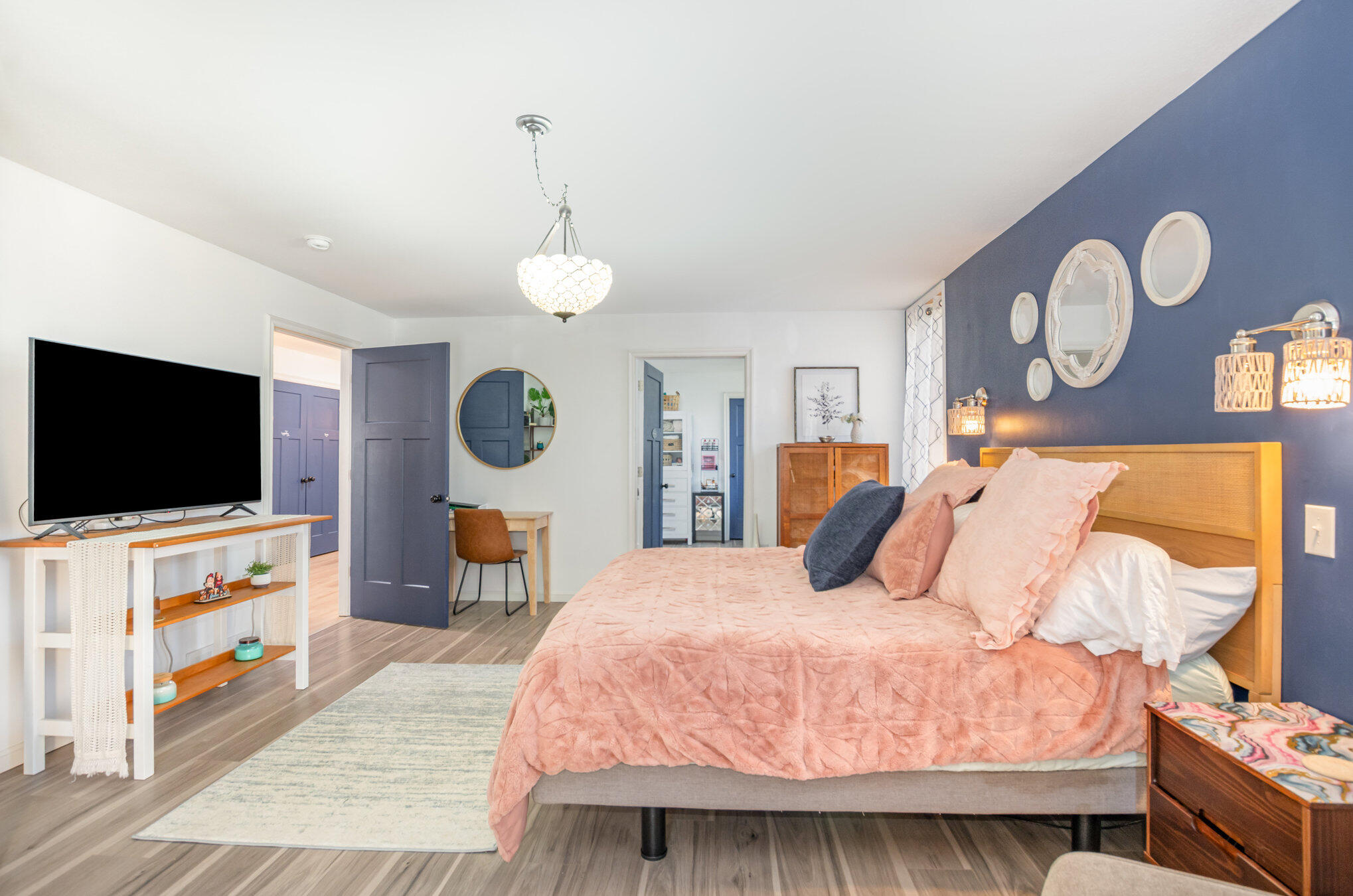 1342 S Parkway Street