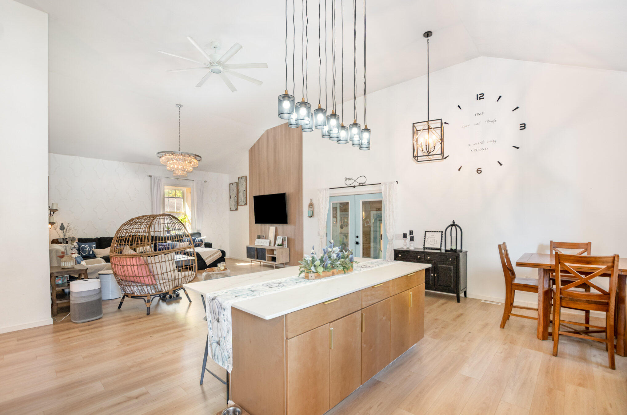 1342 S Parkway Street