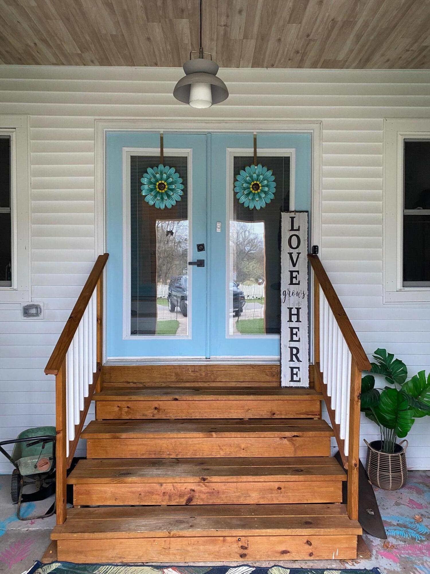 1342 S Parkway Street