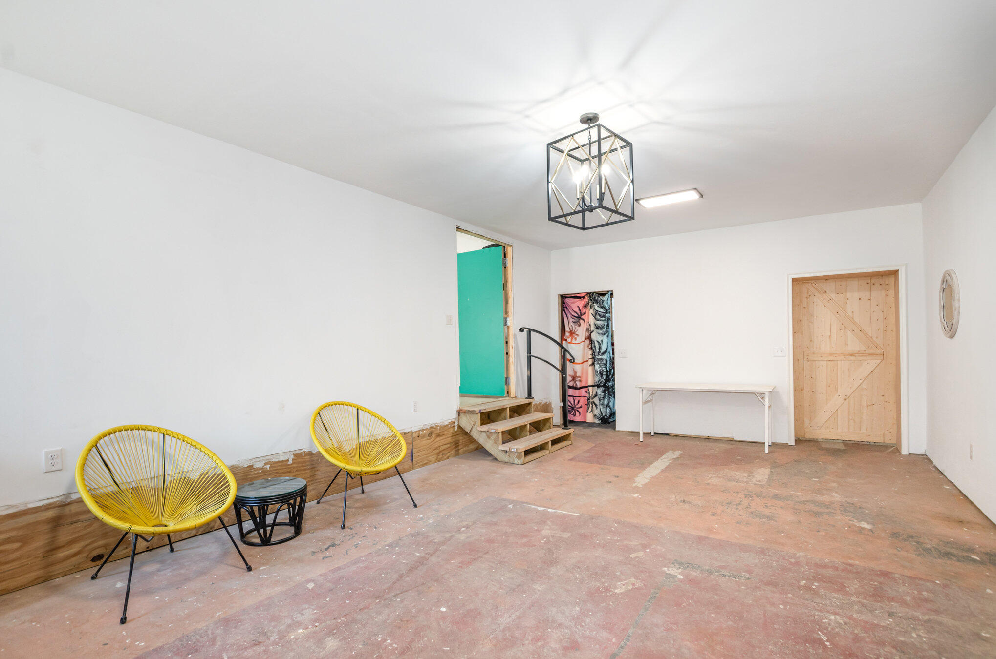 1342 S Parkway Street