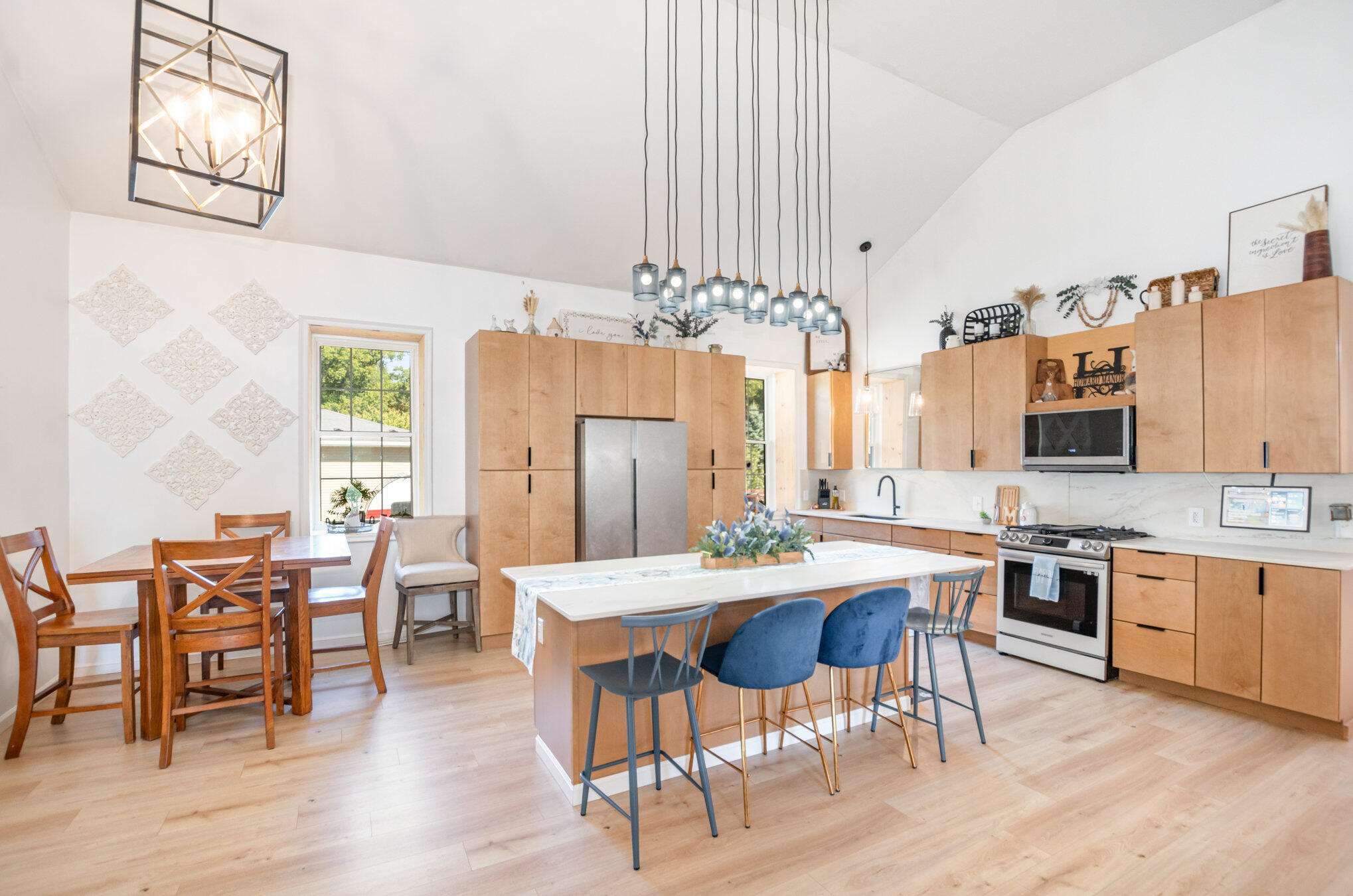 1342 S Parkway Street