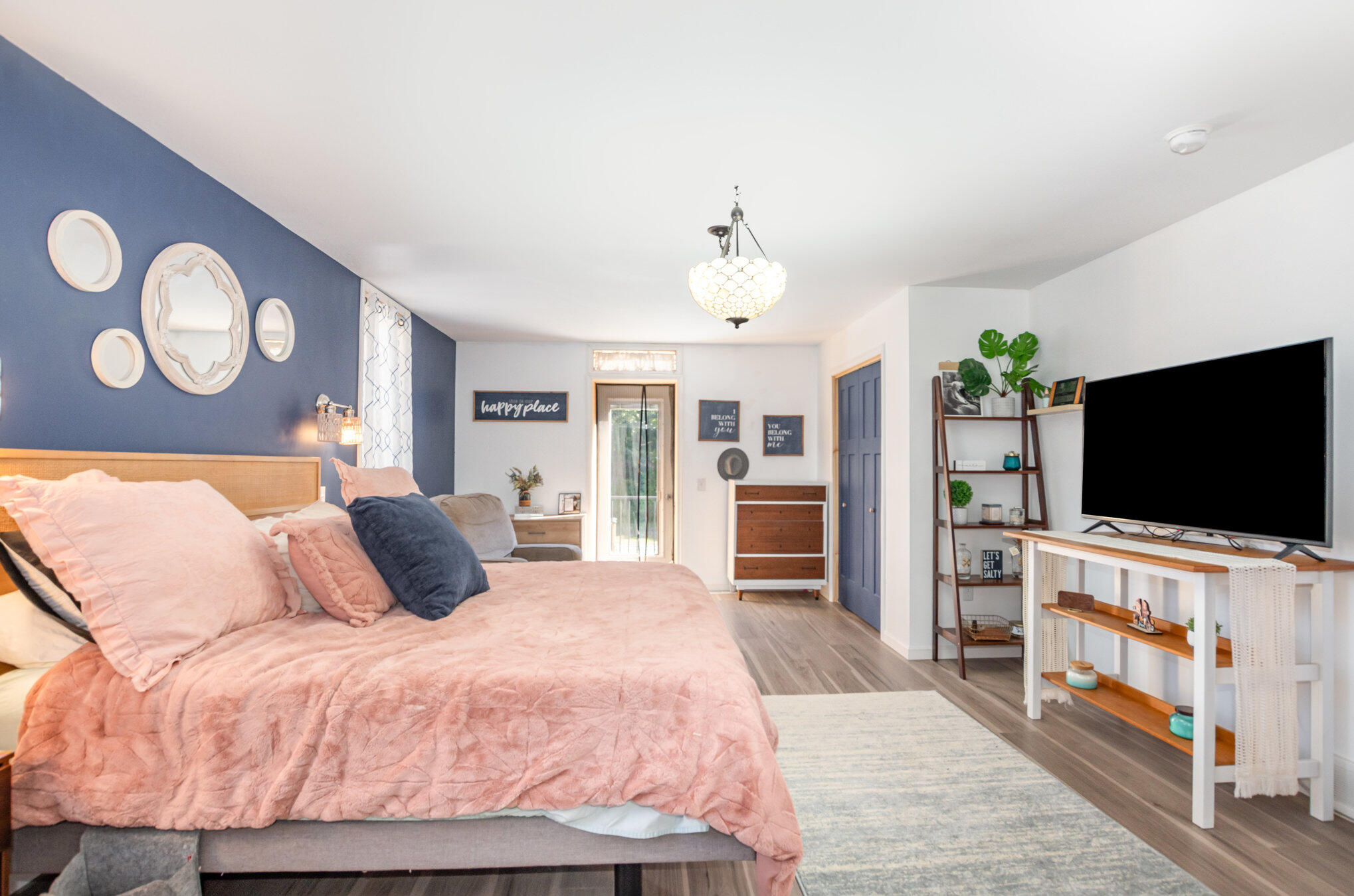 1342 S Parkway Street