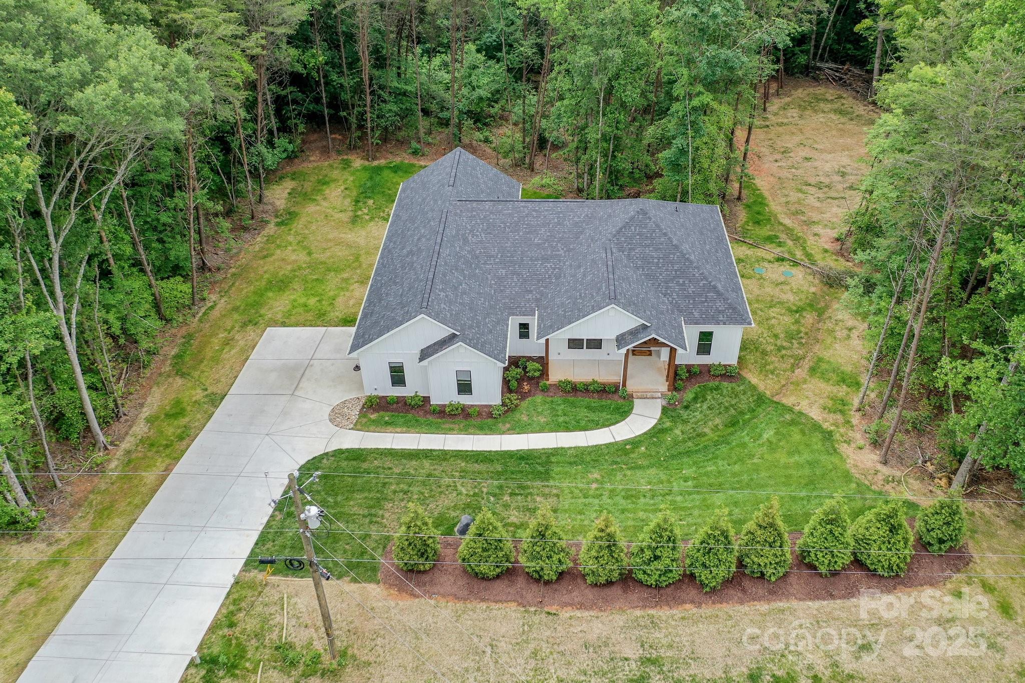 8225 Long Island Road