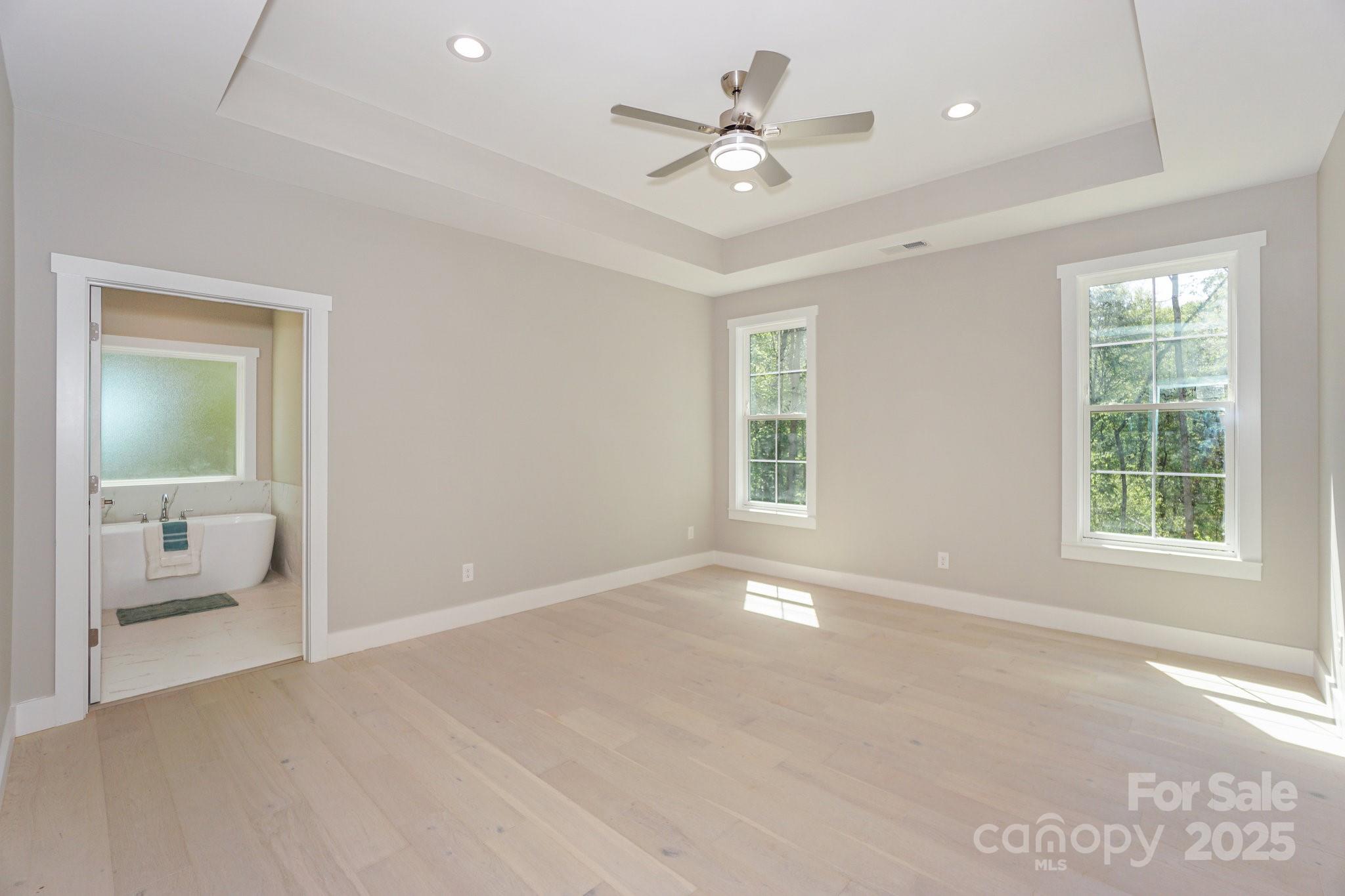 8225 Long Island Road