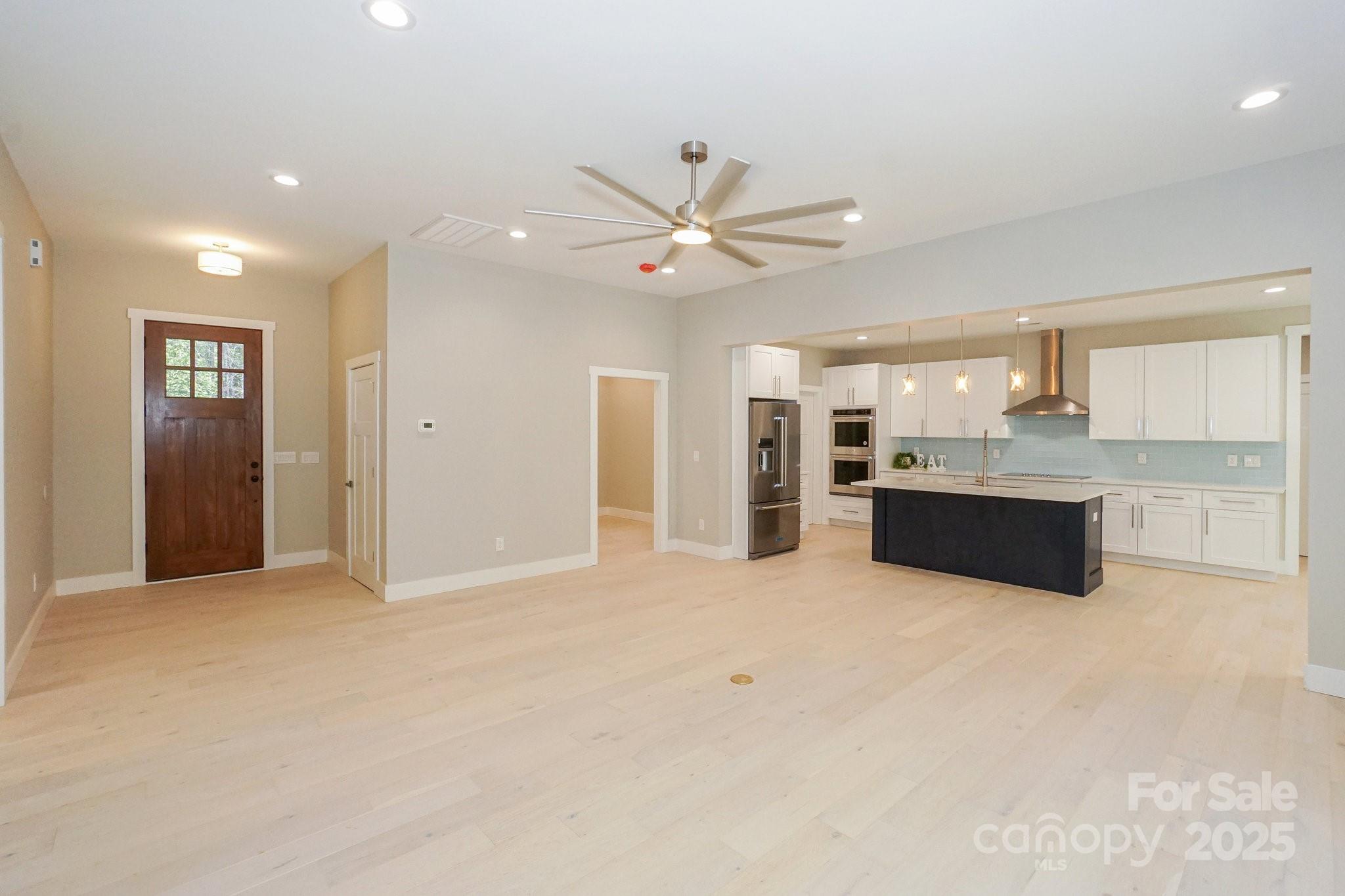 8225 Long Island Road