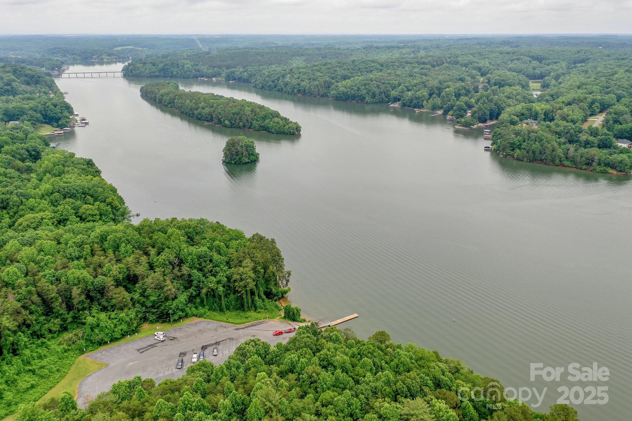 8225 Long Island Road