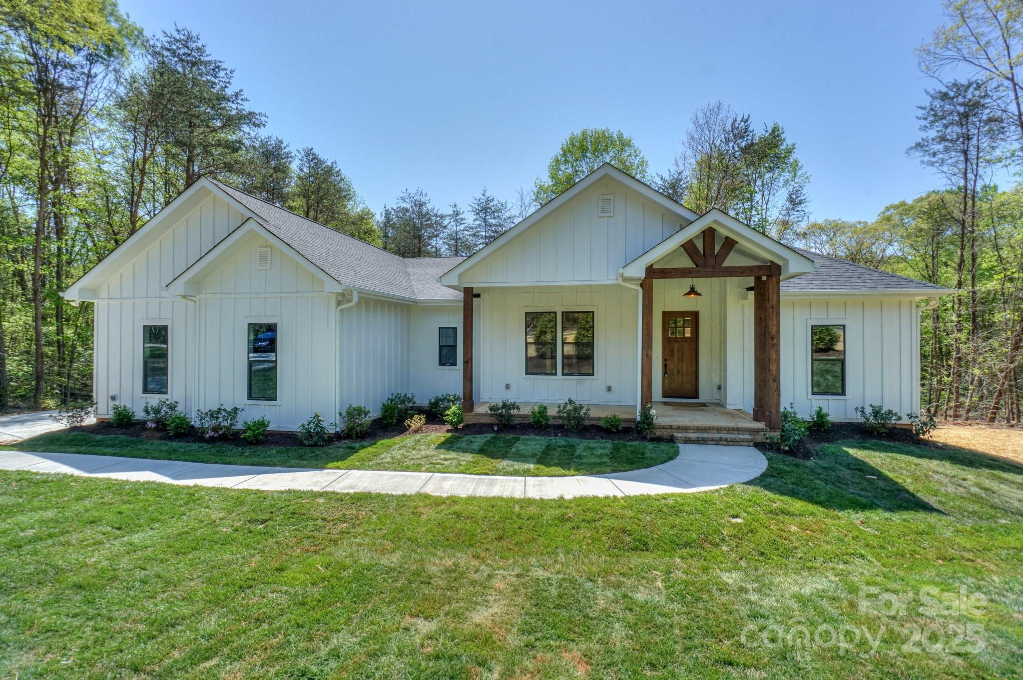 8225 Long Island Road