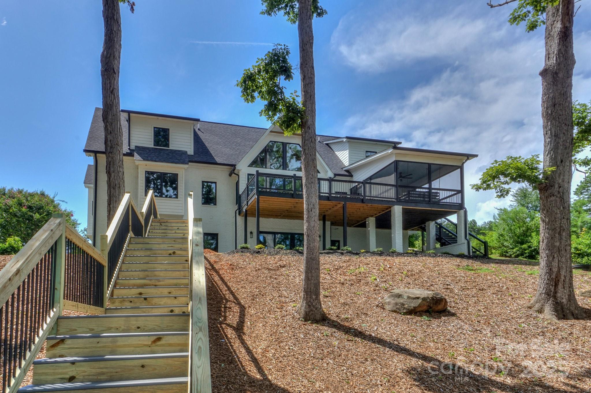 153 High Hills Drive