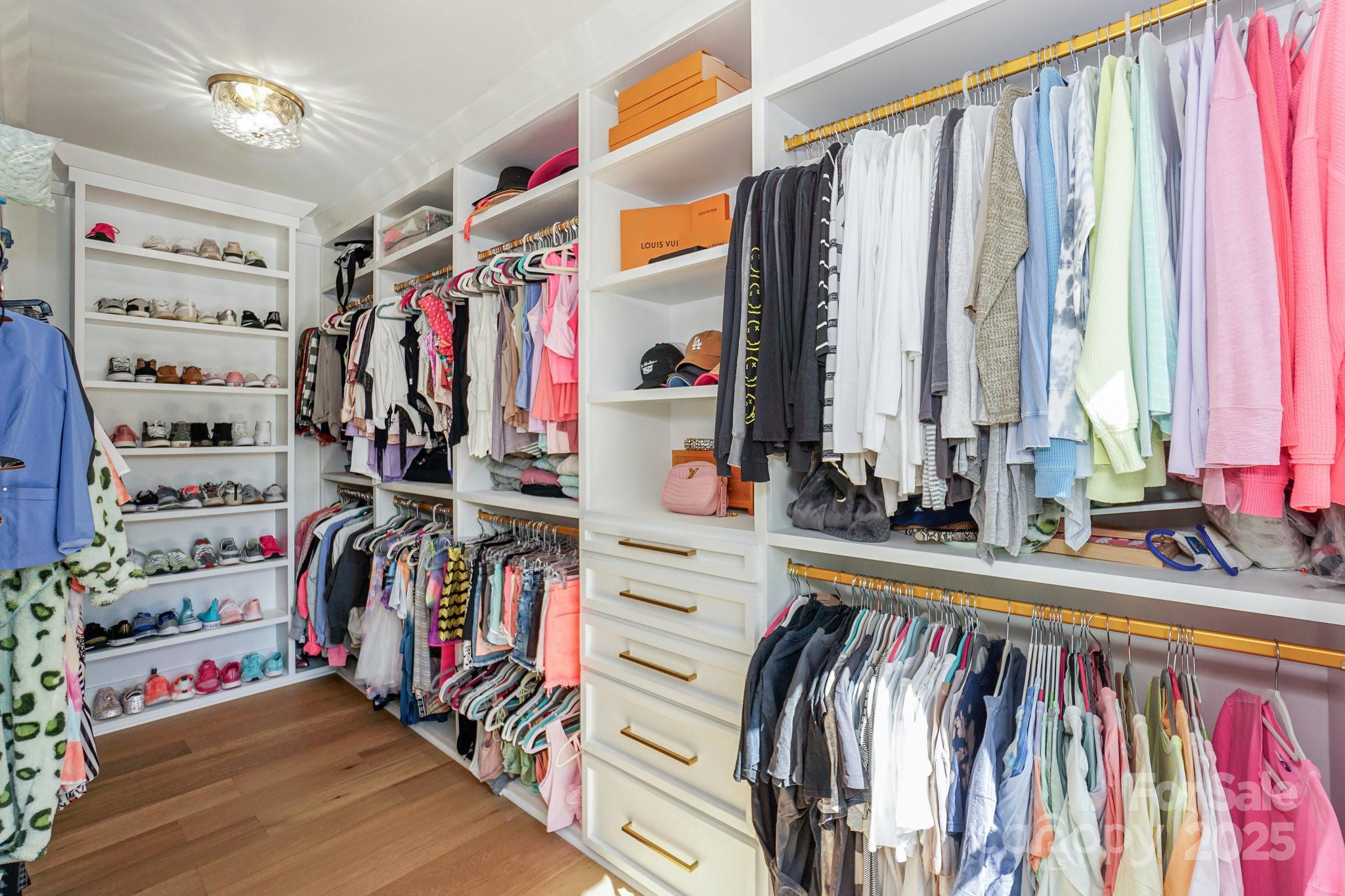 153 High Hills Drive