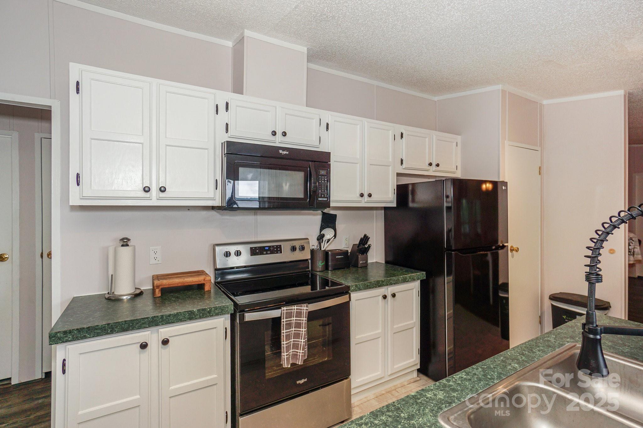 136 Buttercup Drive
