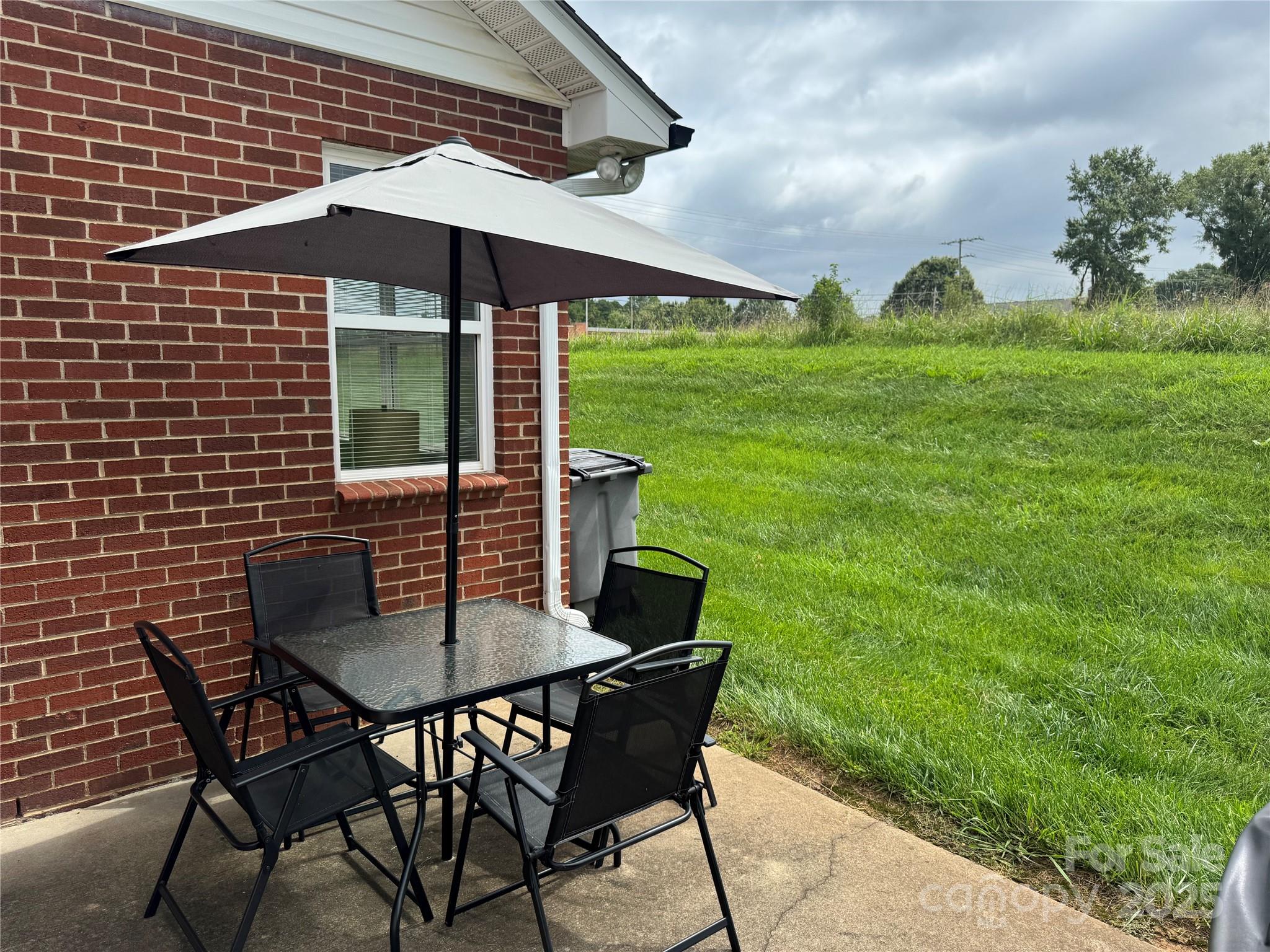 3910 Azalea Trail