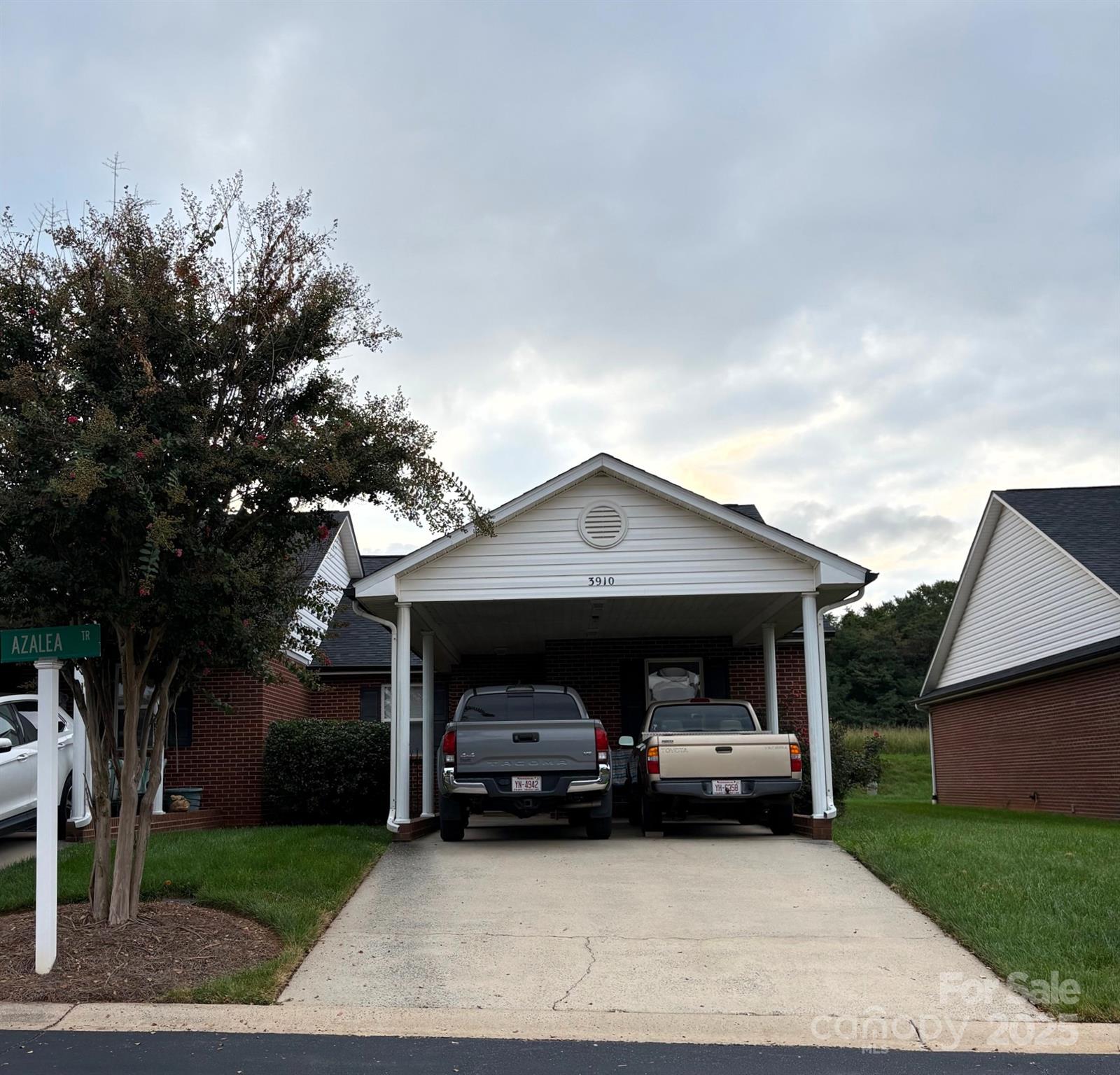 3910 Azalea Trail