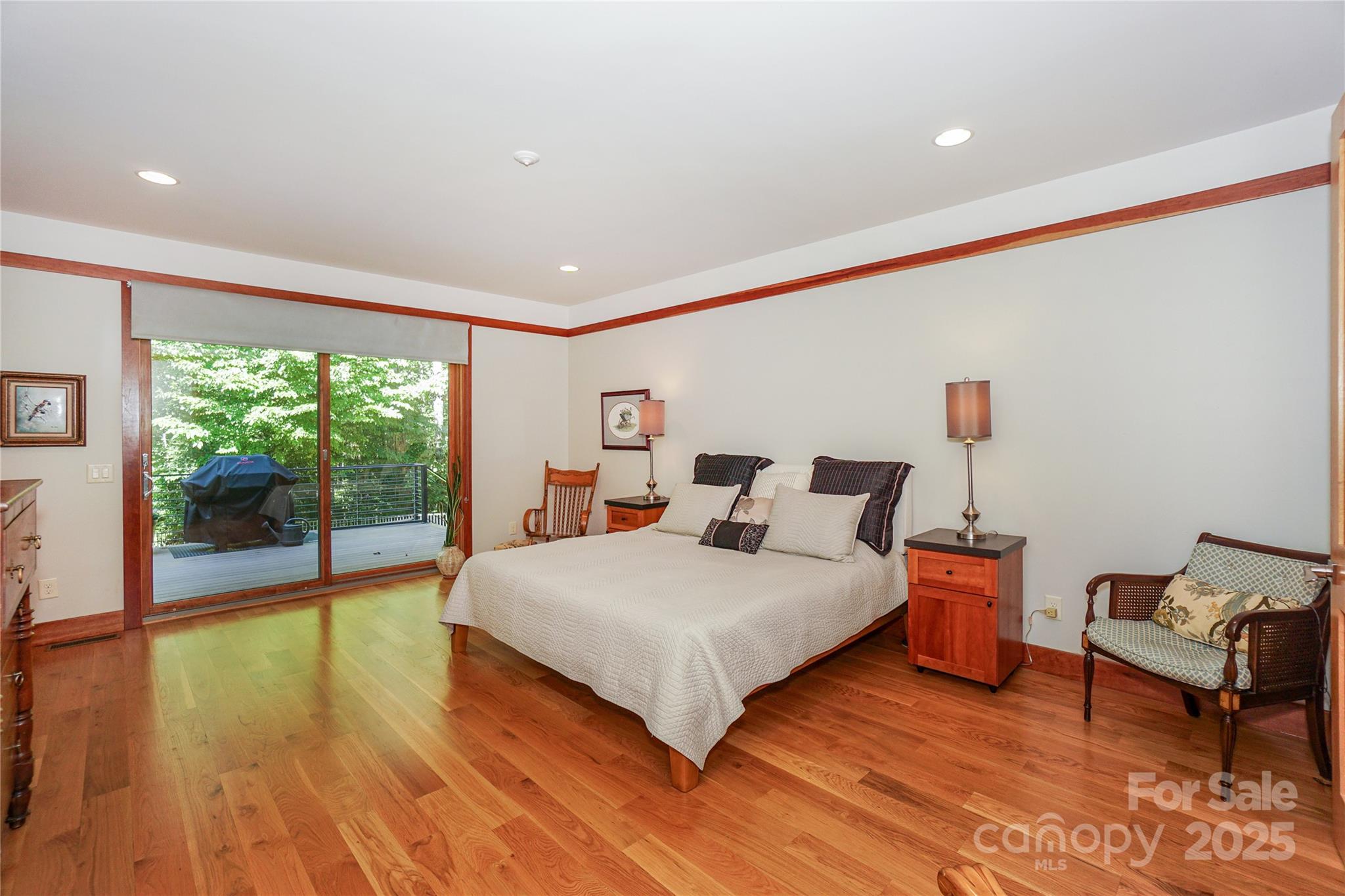 140 Burnell Place