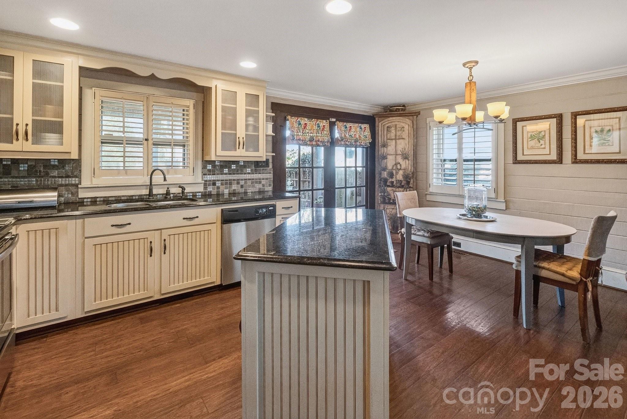 20935 Sierra Vista Drive