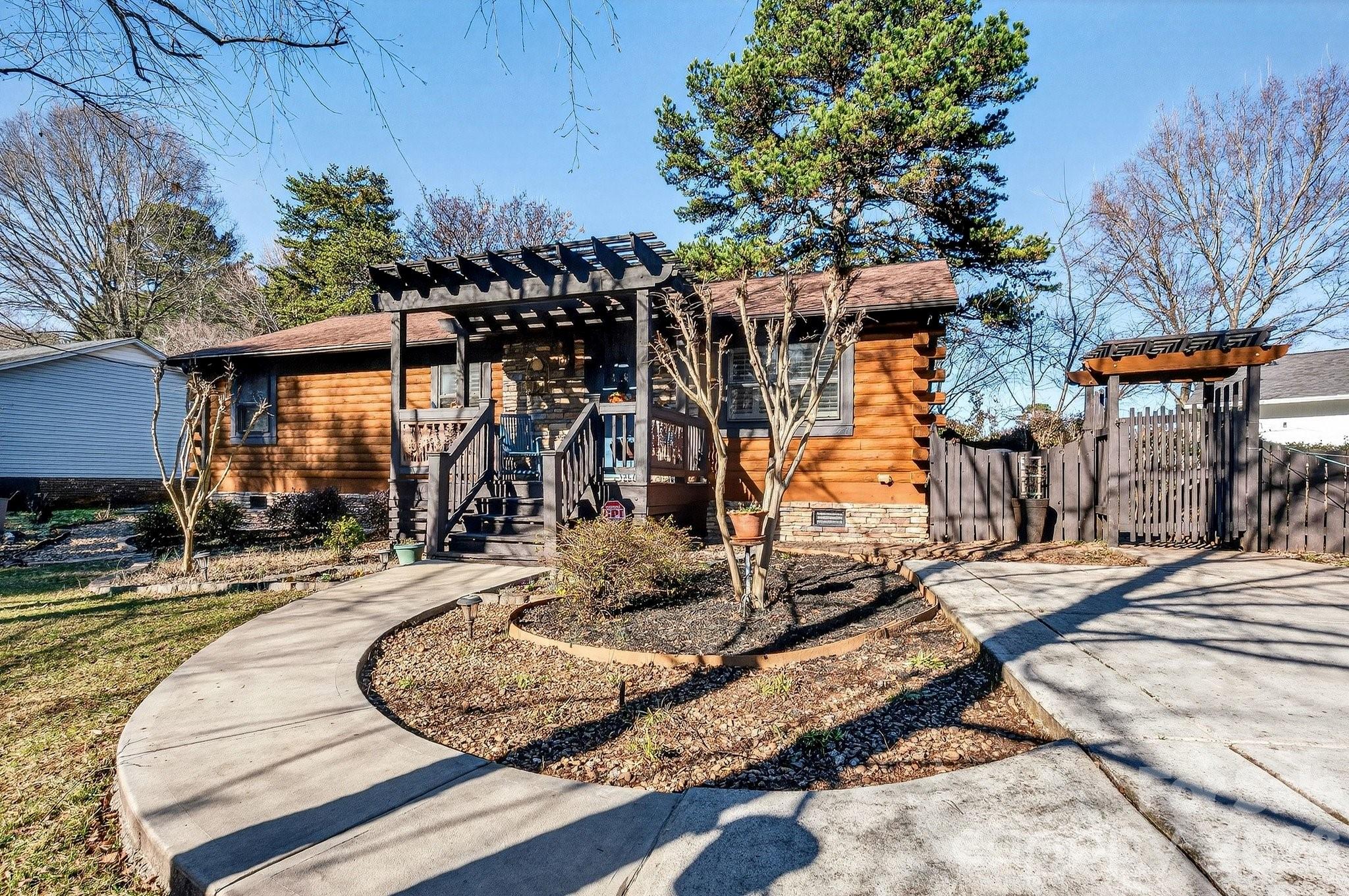 20935 Sierra Vista Drive