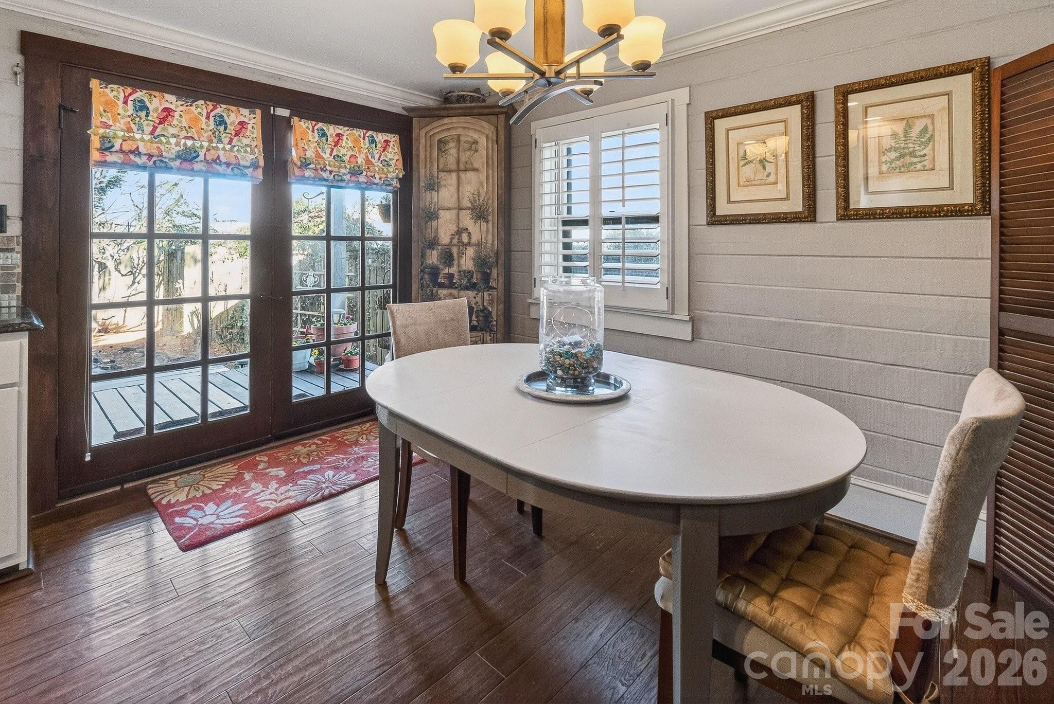 20935 Sierra Vista Drive