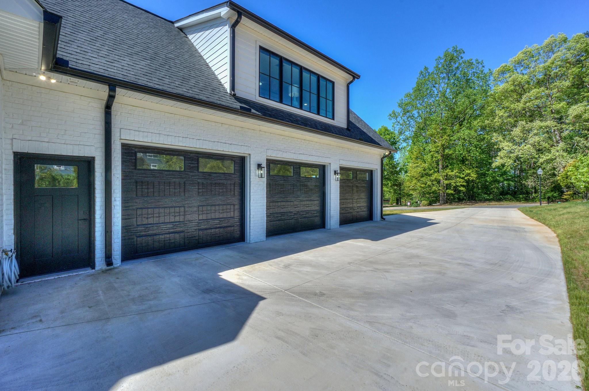 153 High Hills Drive