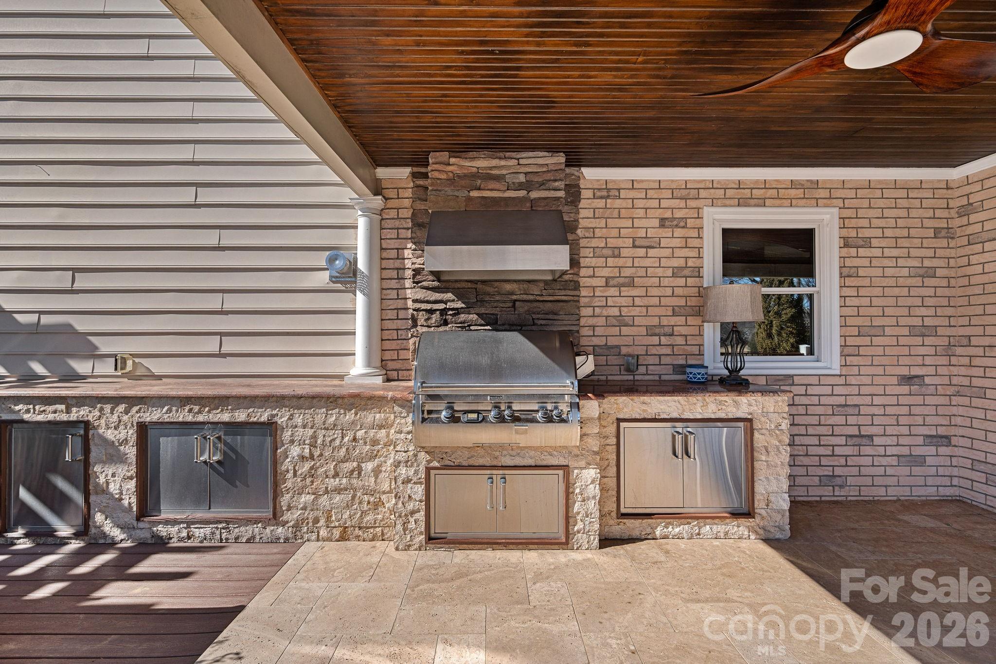 15910 Northstone Drive