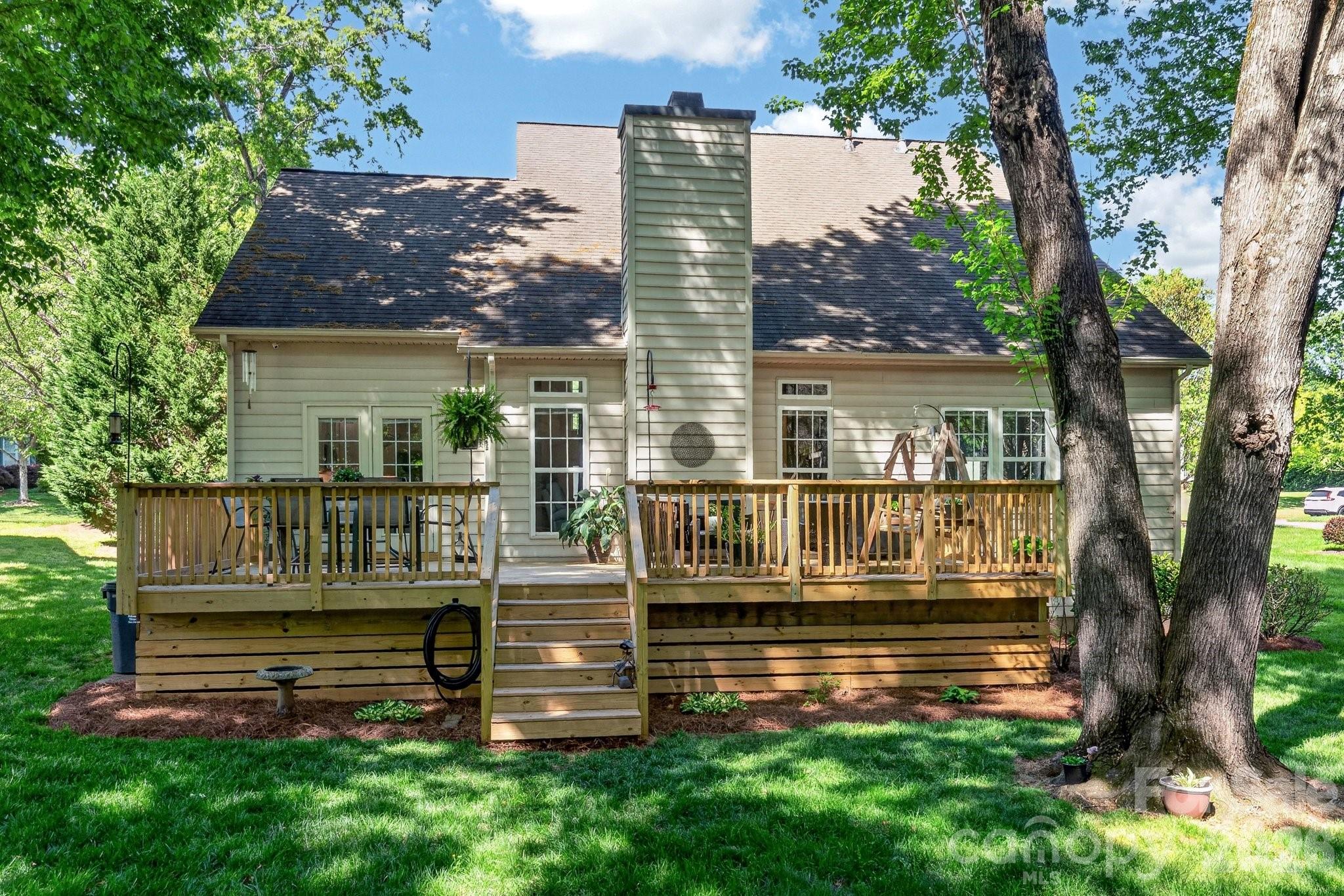 8926 Scottsboro Drive