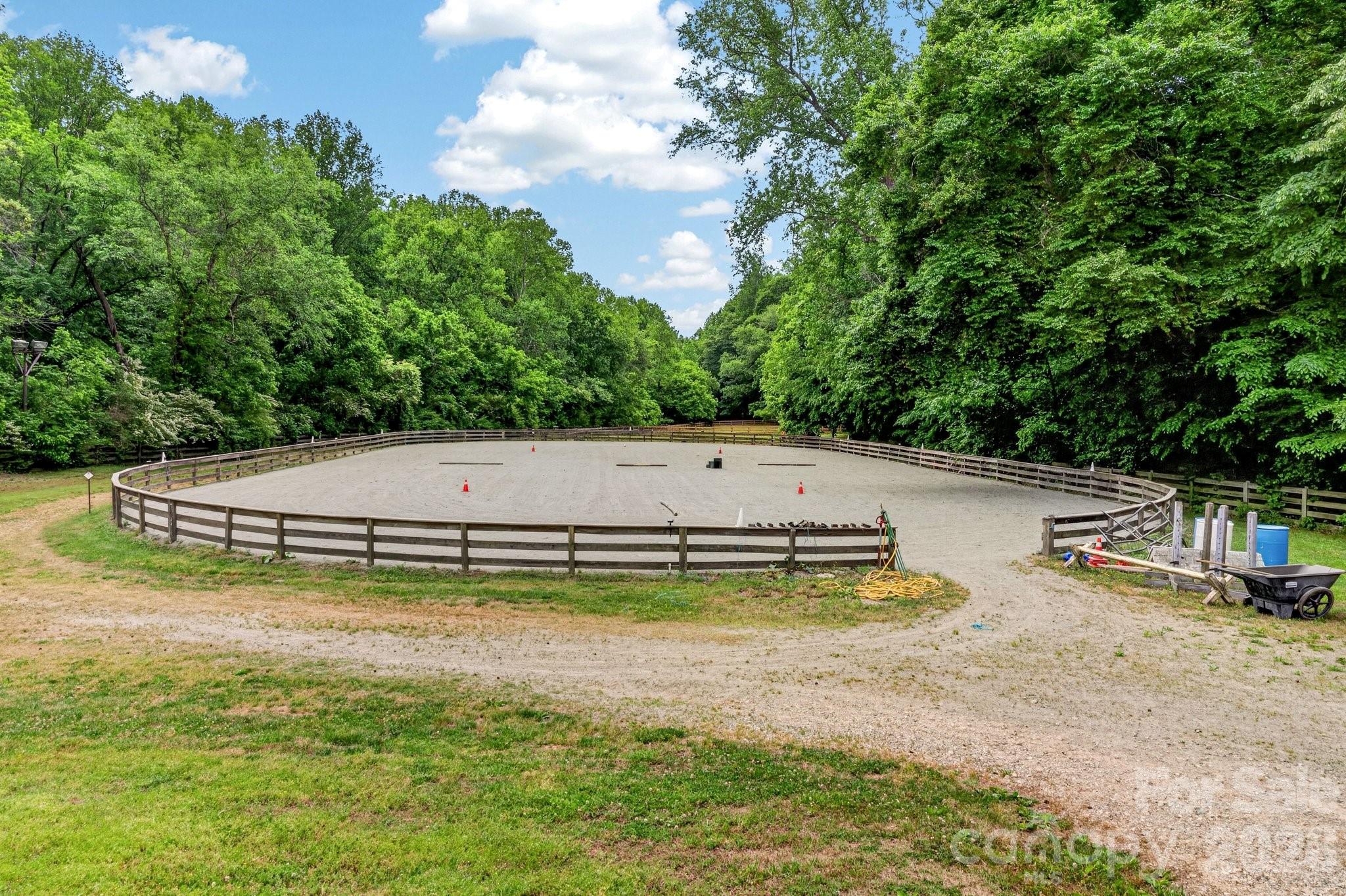 20001 Callaway Hills Lane