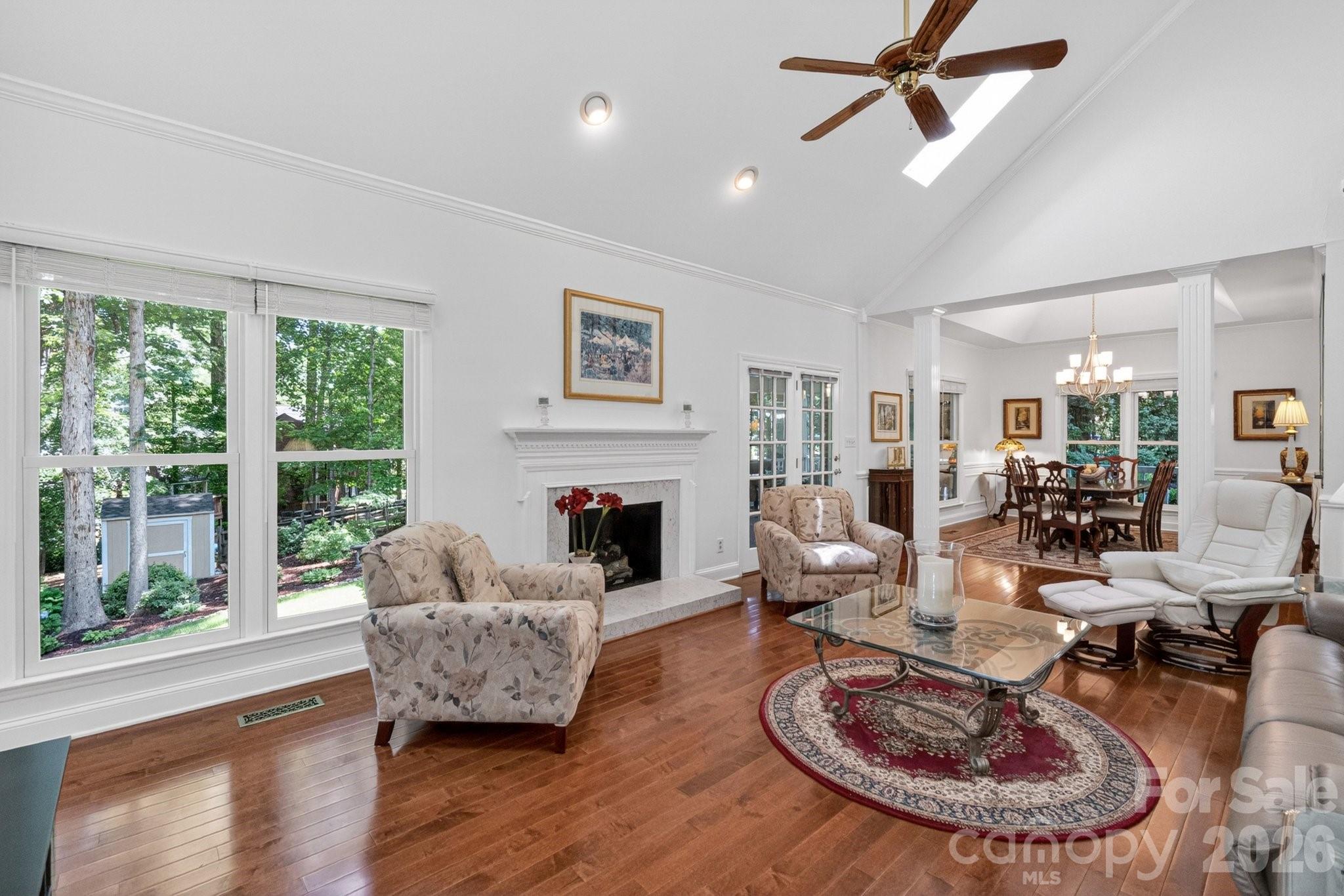 15211 Sharrow Bay Court