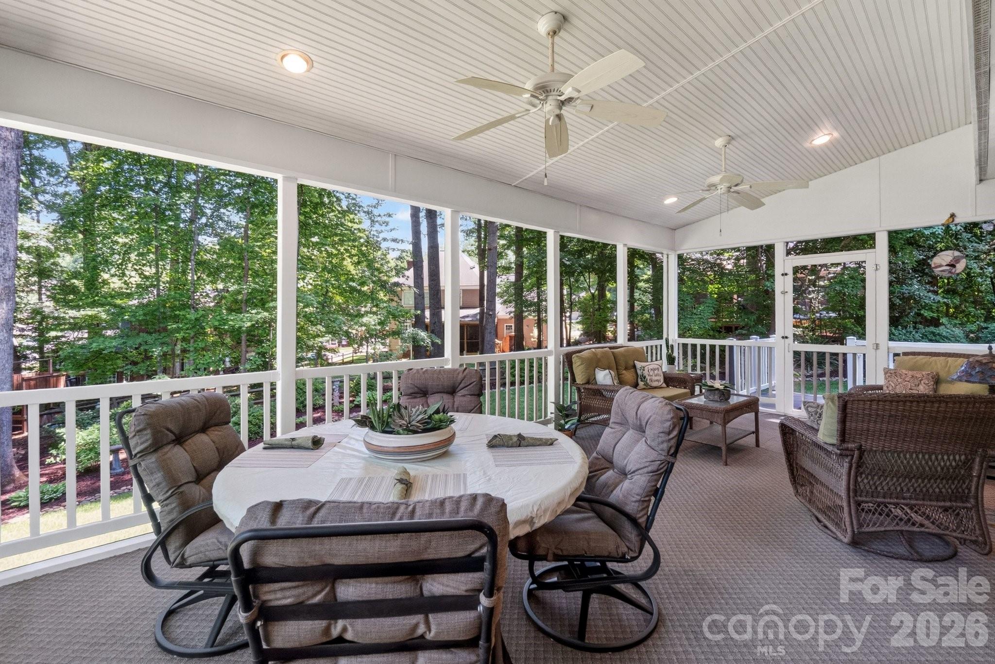 15211 Sharrow Bay Court