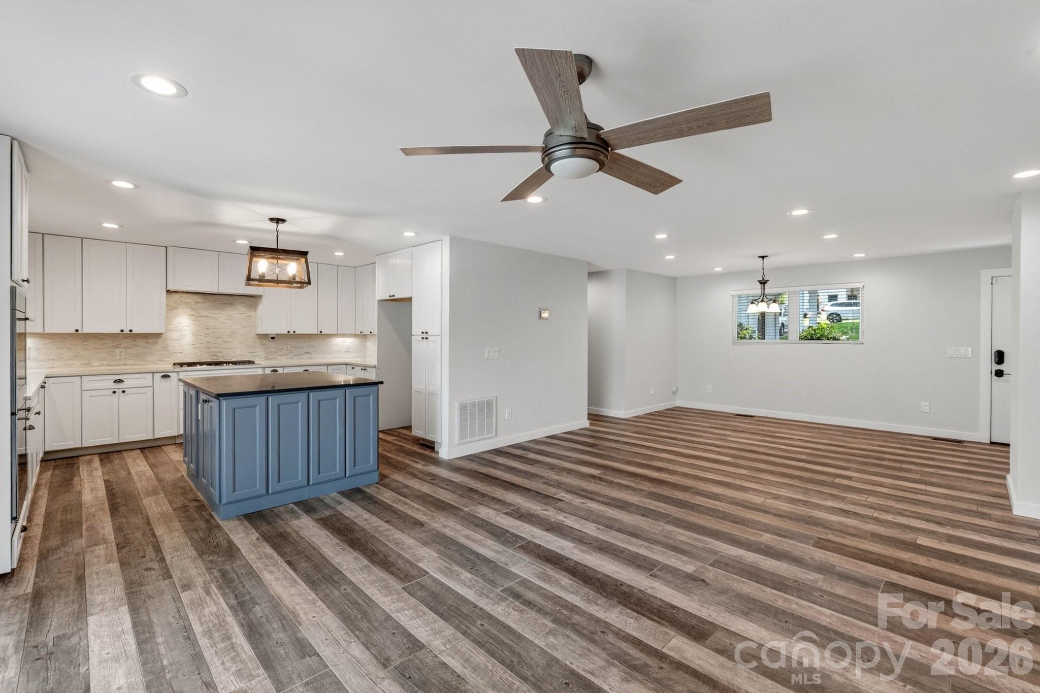 21200 Rio Oro Drive