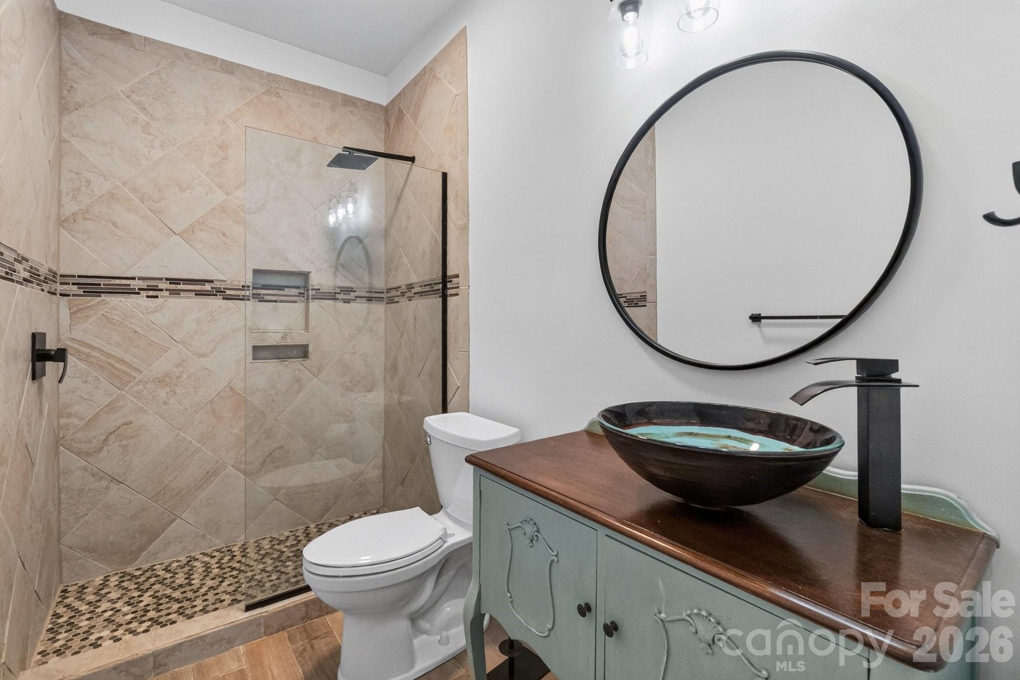 12500 Cedarford Court