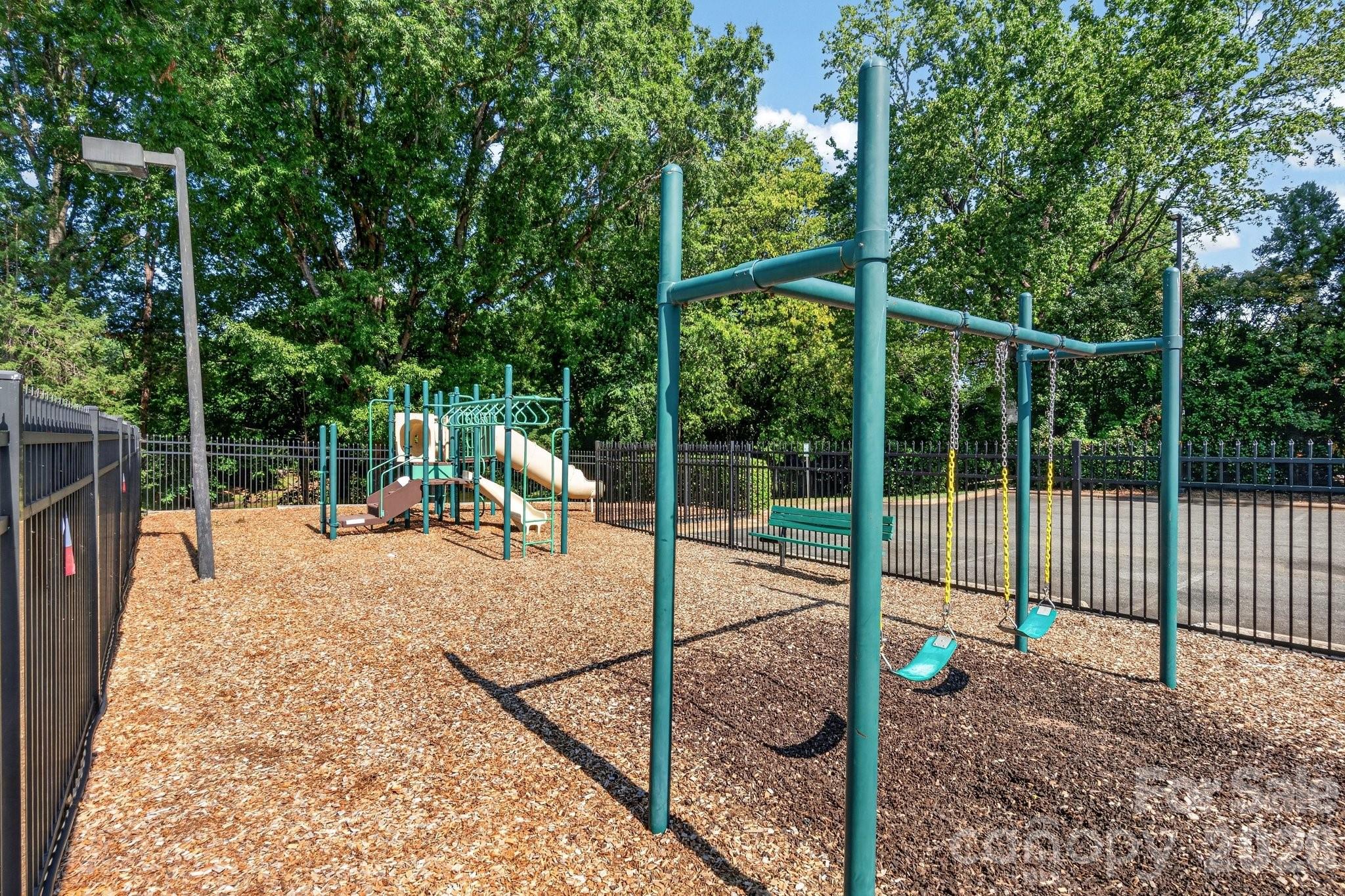 12500 Cedarford Court