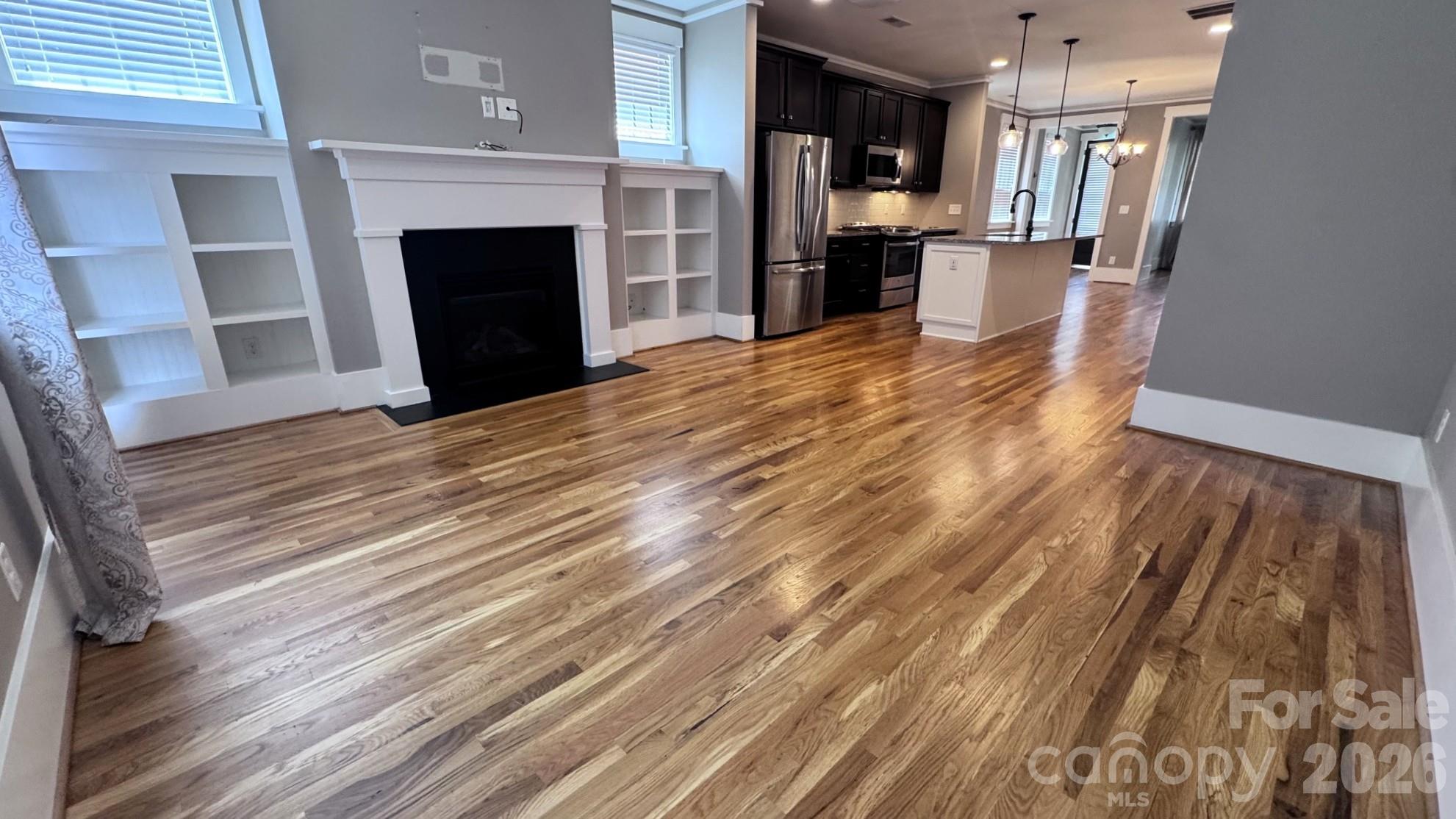 720 Waterscape Court