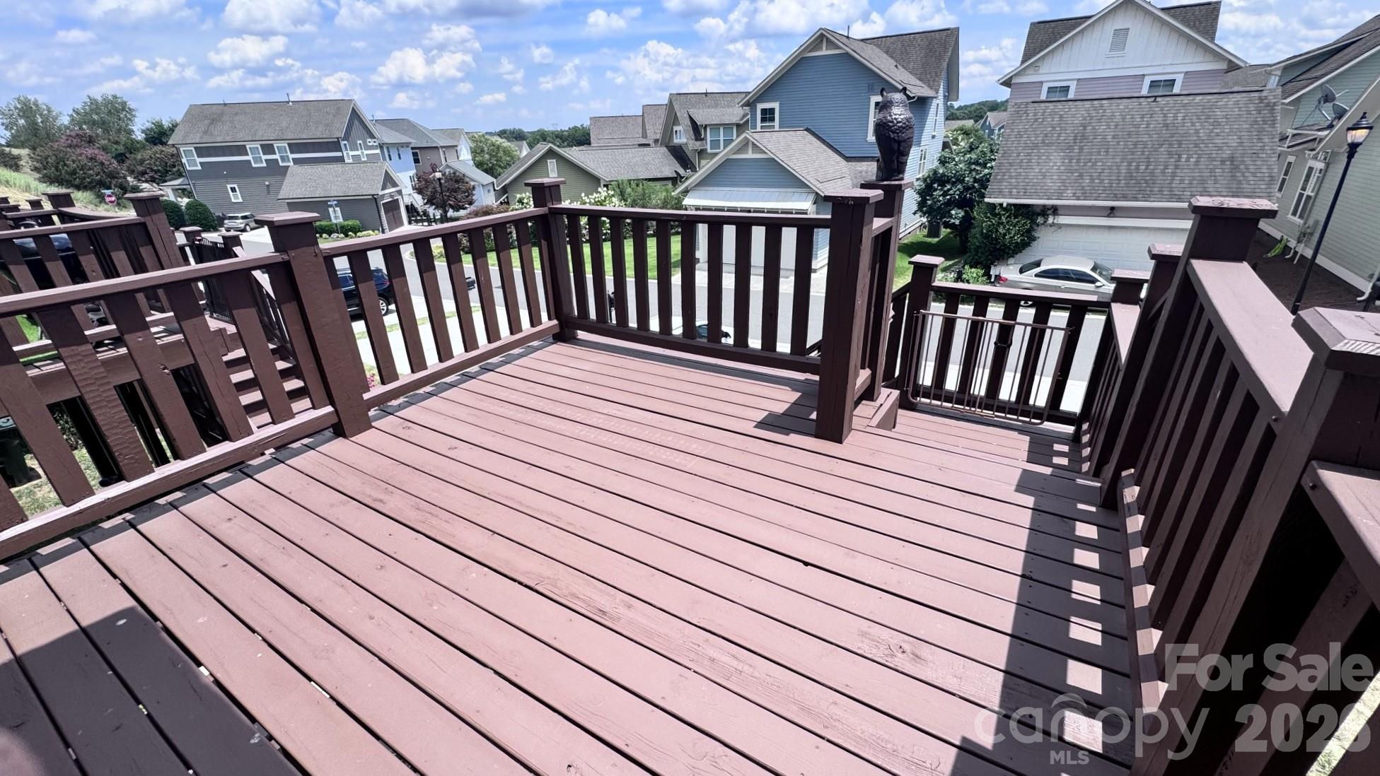720 Waterscape Court