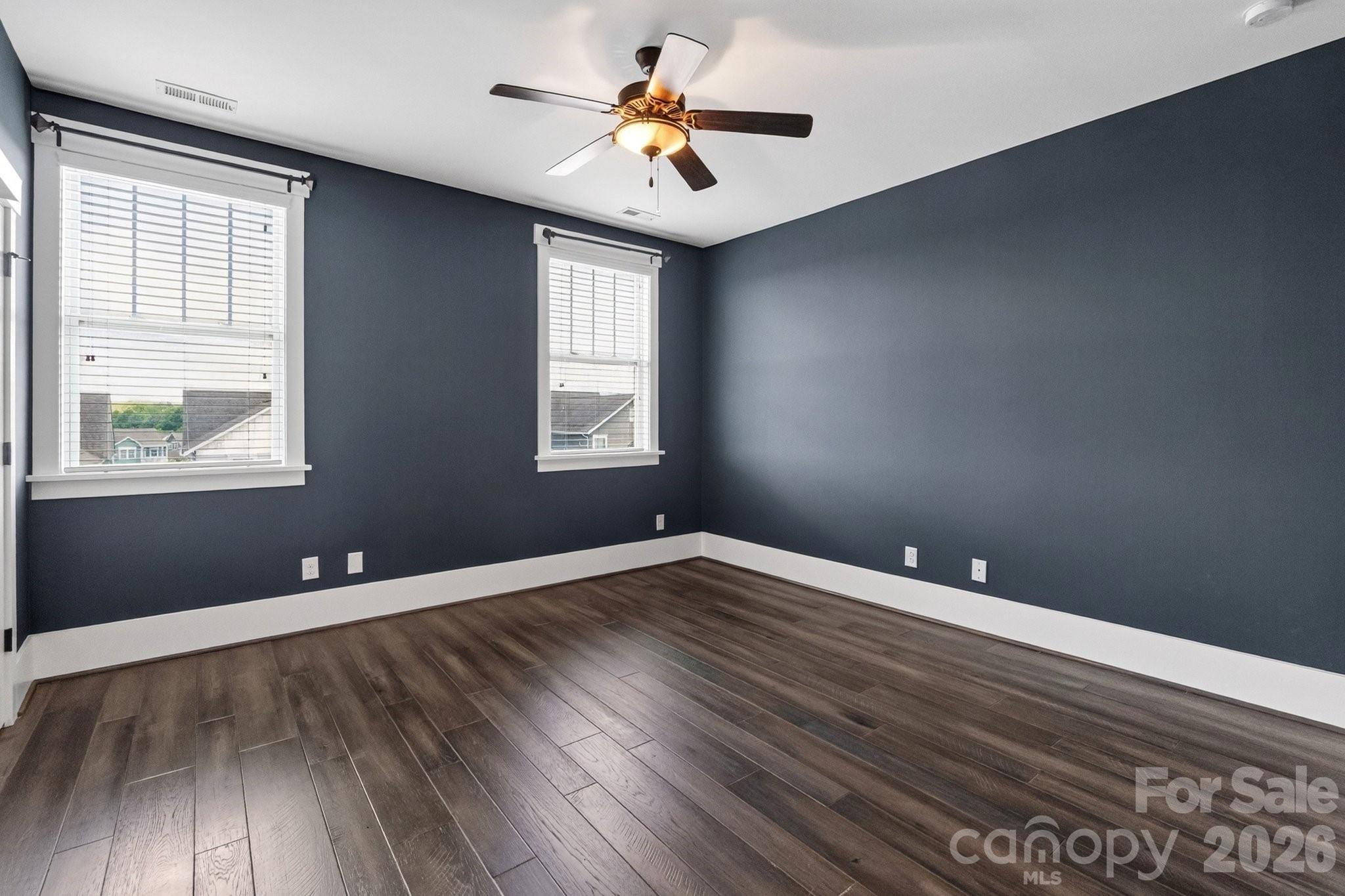 720 Waterscape Court