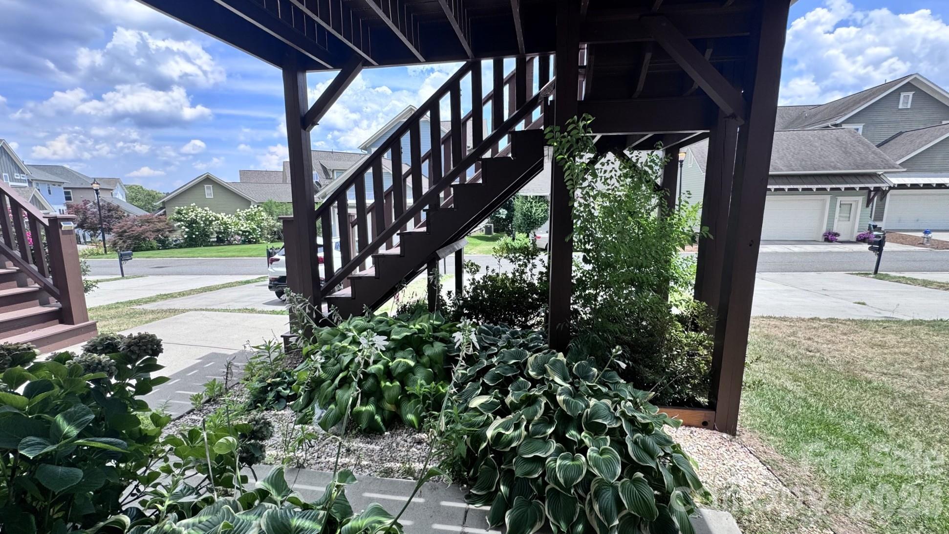720 Waterscape Court