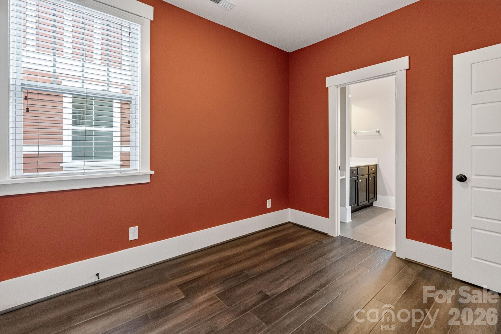 720 Waterscape Court