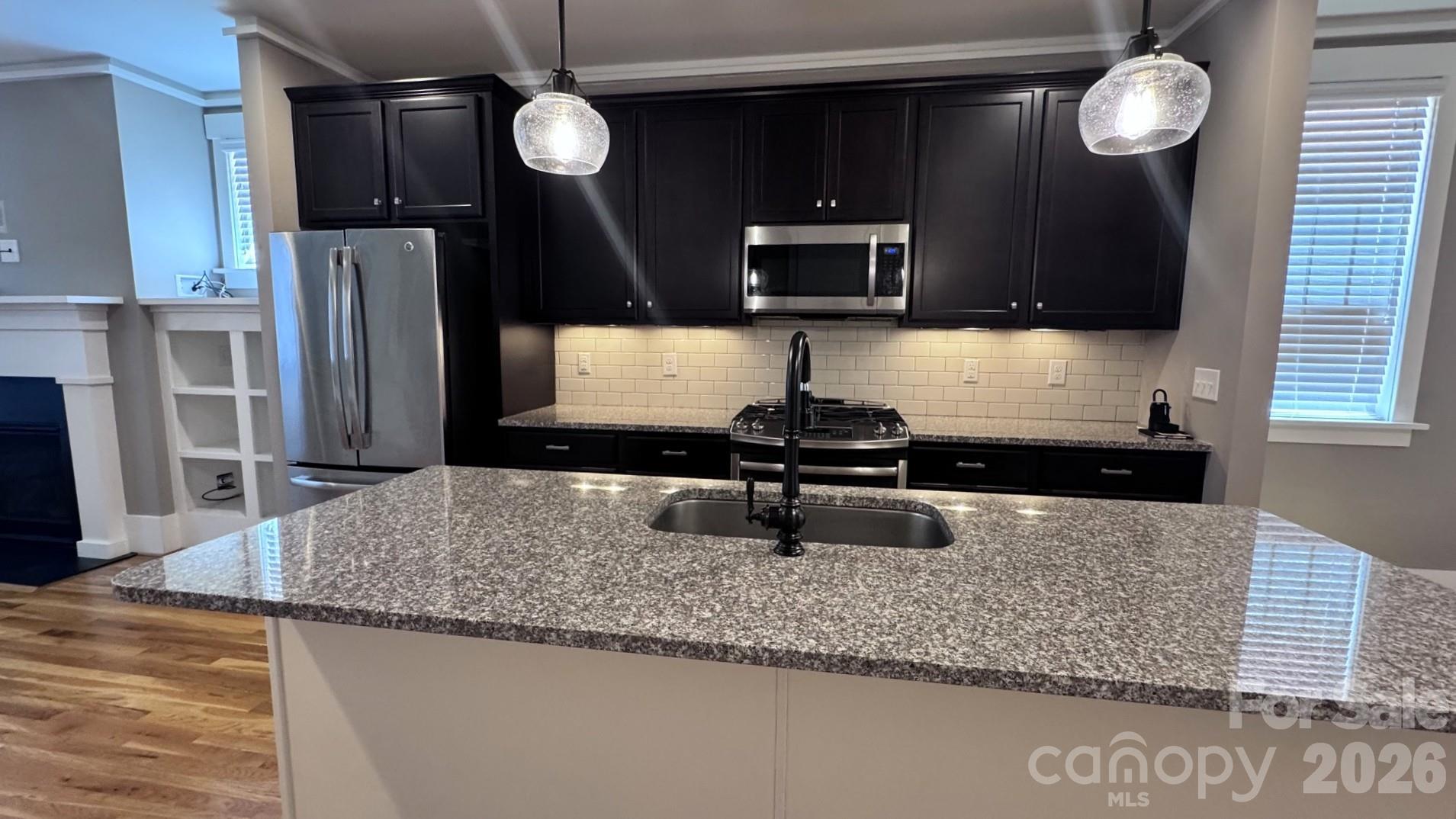 720 Waterscape Court