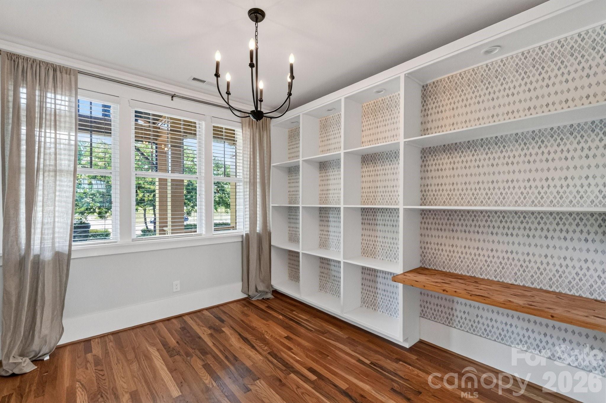 720 Waterscape Court