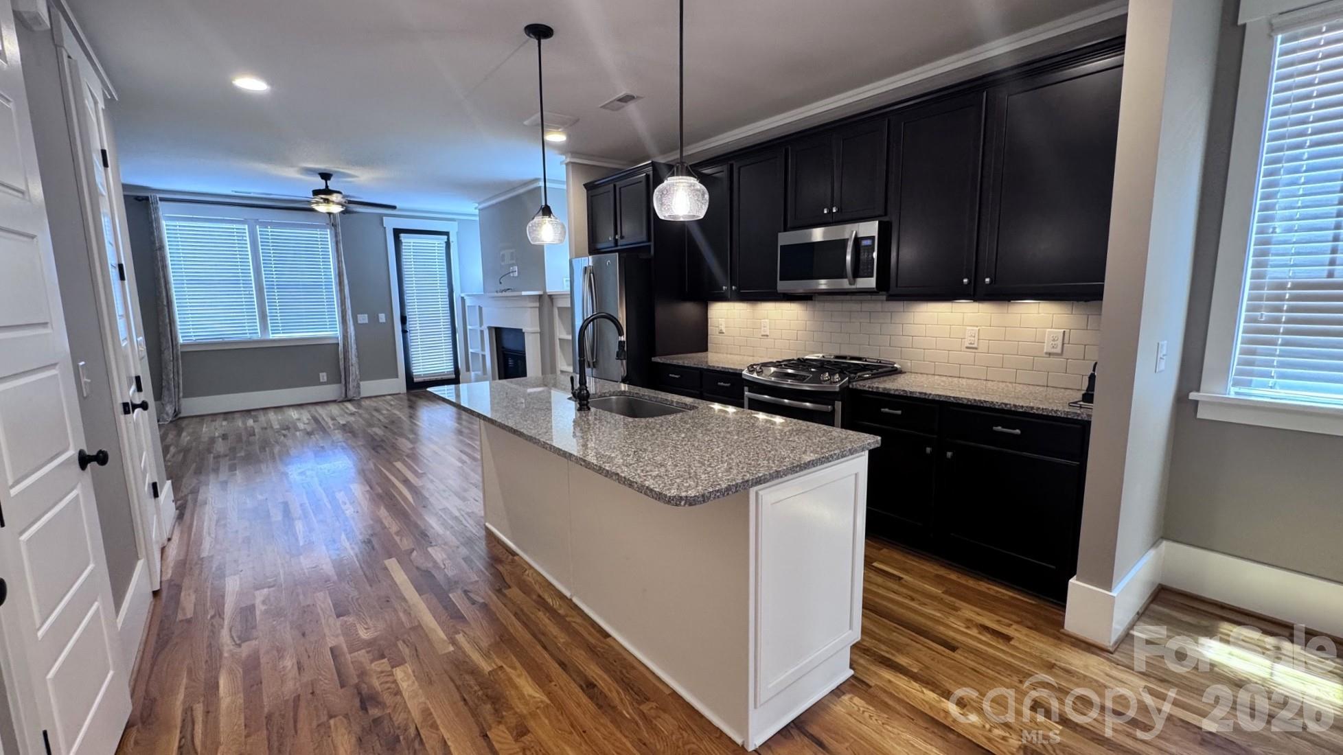 720 Waterscape Court