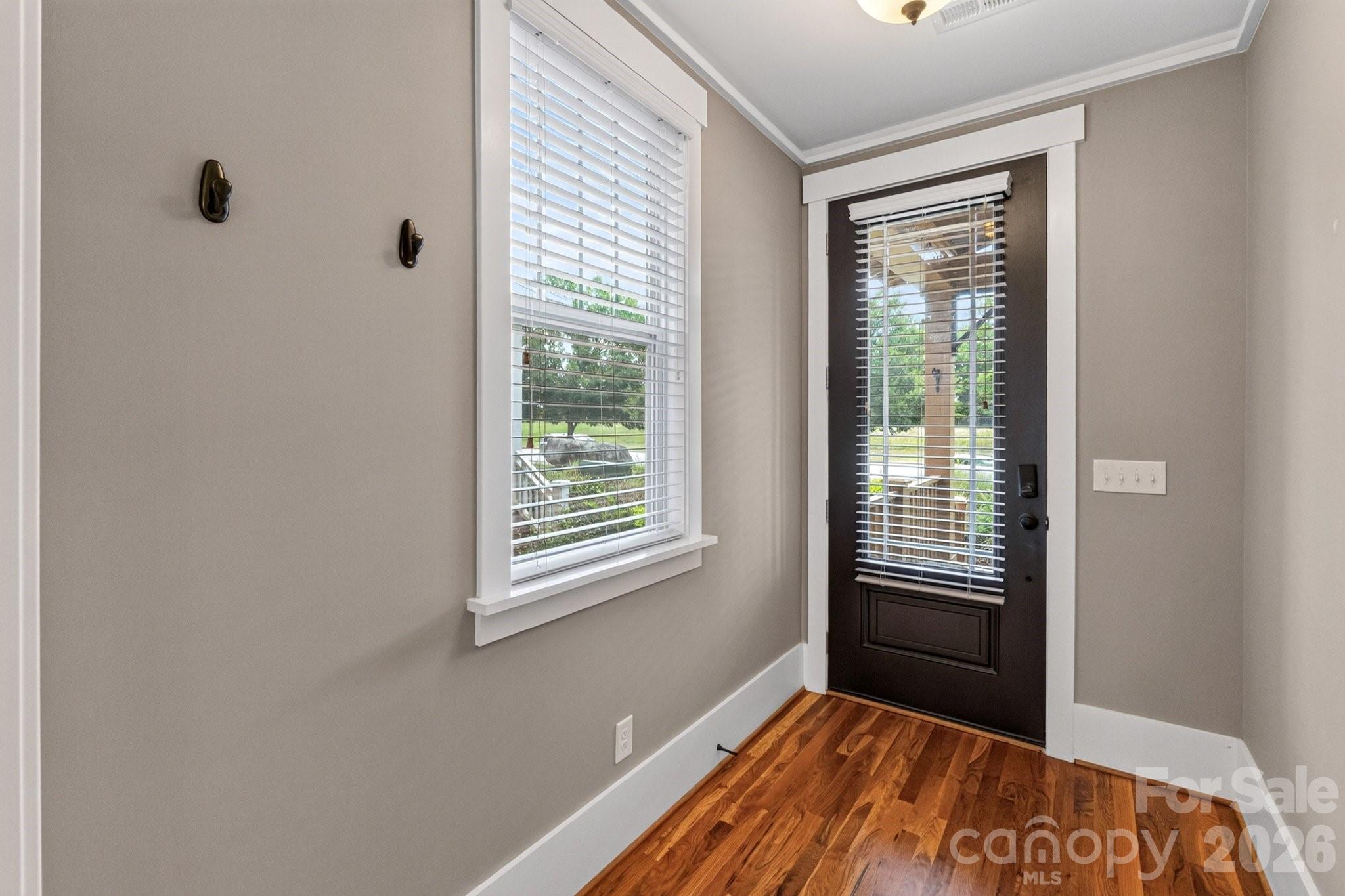 720 Waterscape Court