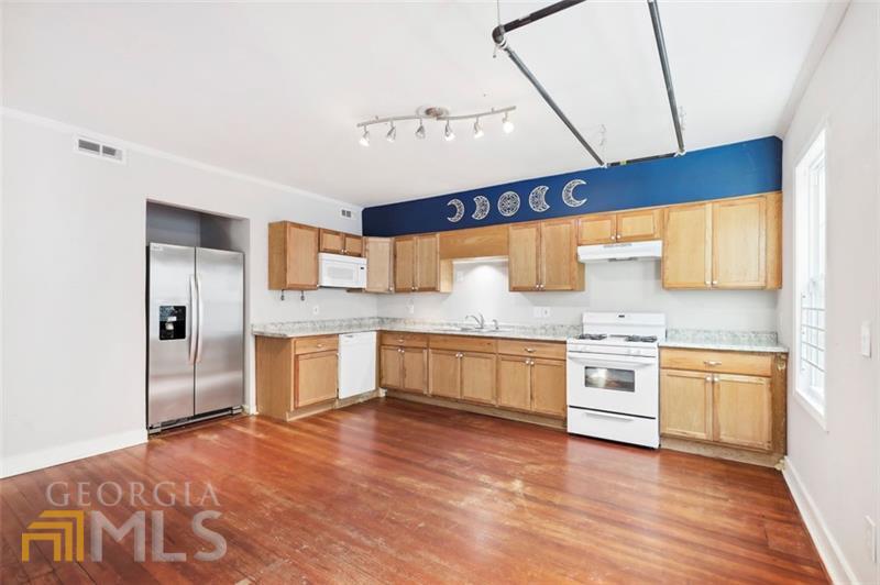 1025 Lawton Avenue SW