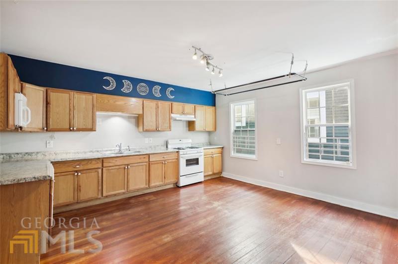 1025 Lawton Avenue SW