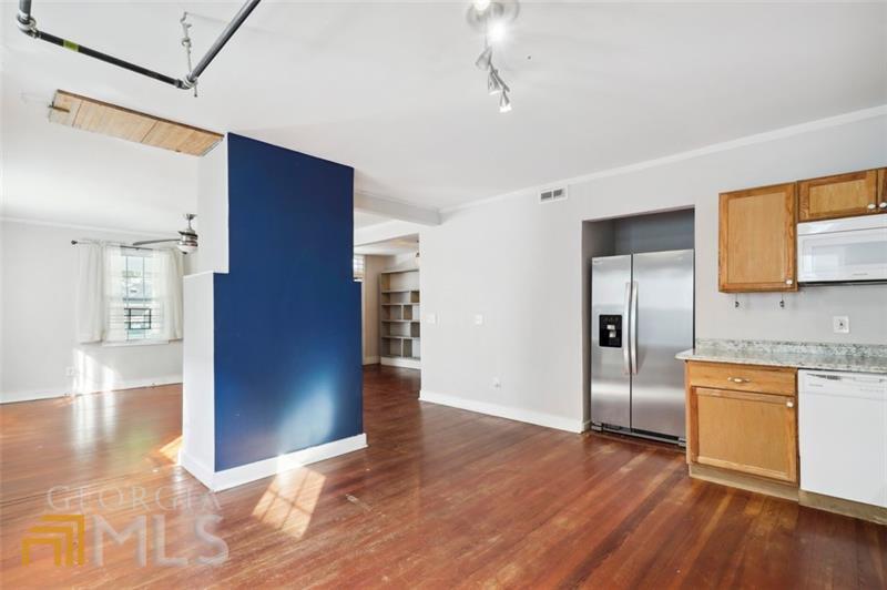 1025 Lawton Avenue SW