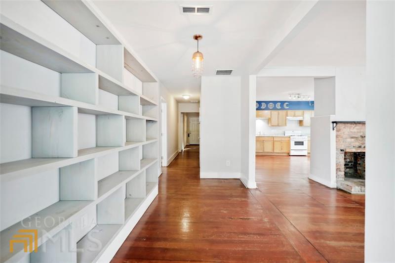 1025 Lawton Avenue SW