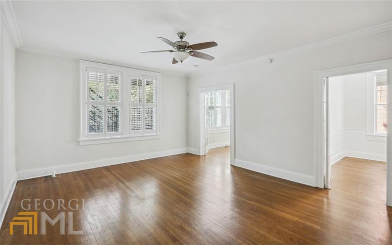 18 Collier Road NW # 4