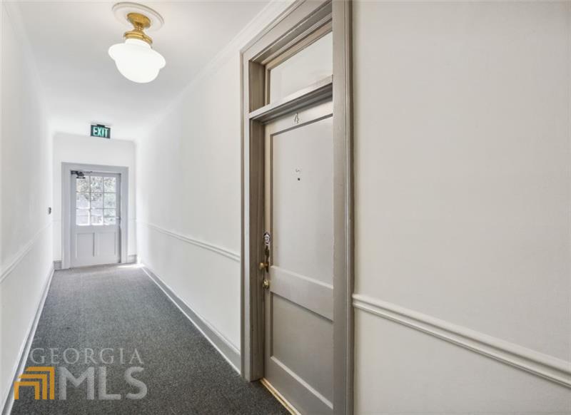 18 Collier Road NW # 4