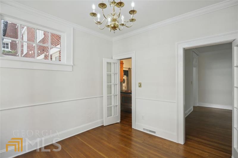 18 Collier Road NW # 4