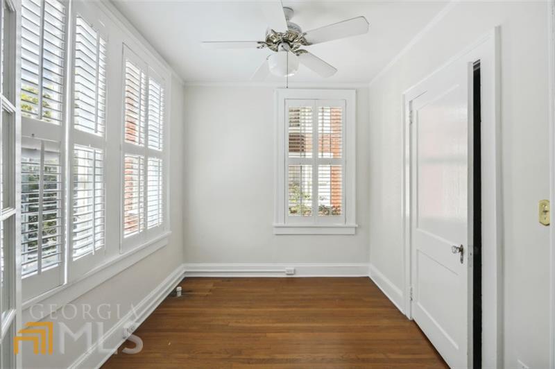 18 Collier Road NW # 4