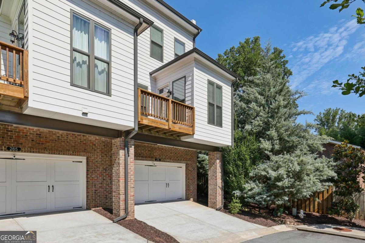 275 Cricket Lane